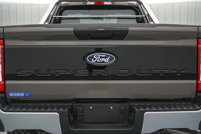 2027 Ford Super Duty F-250 SRW XLT