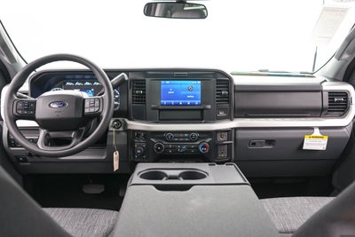 2027 Ford Super Duty F-250 SRW XLT