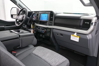 2027 Ford Super Duty F-250 SRW XLT