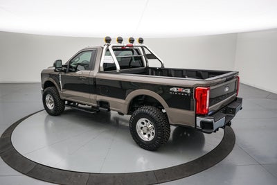 2027 Ford Super Duty F-250 SRW XLT