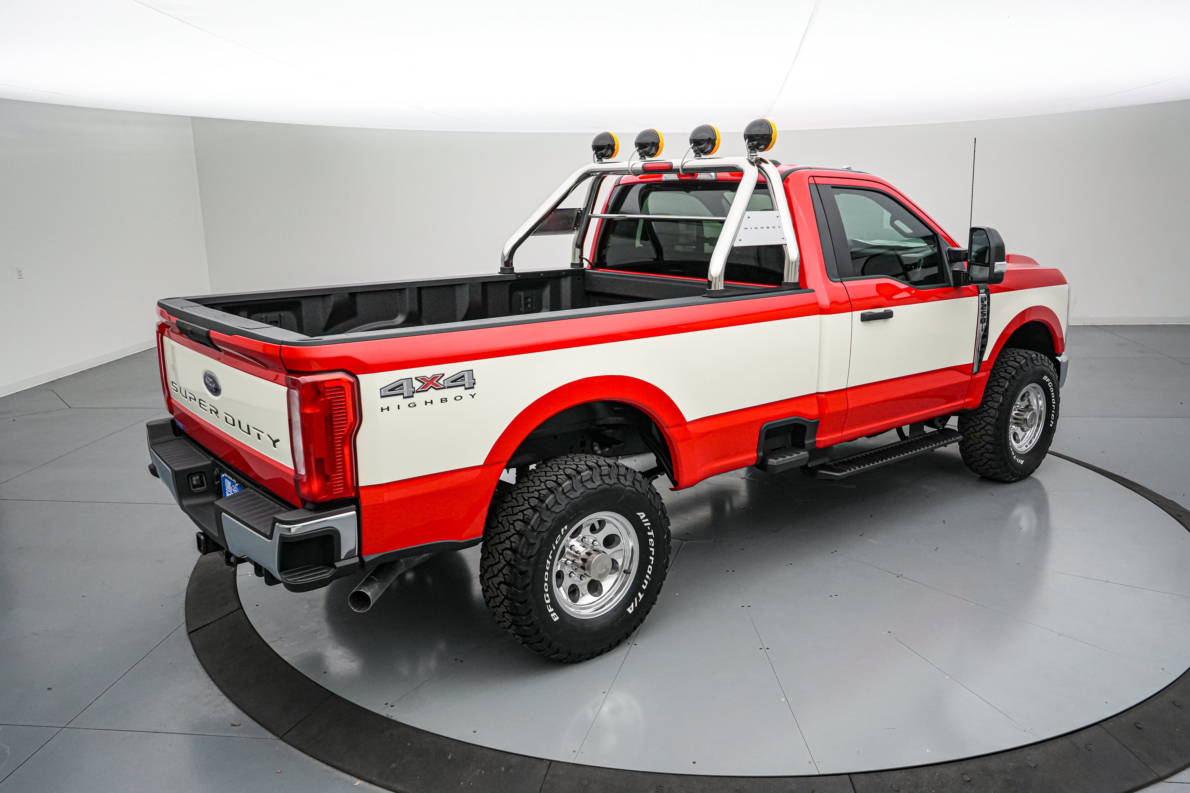 2026 Ford Super Duty F-250 SRW Highboy