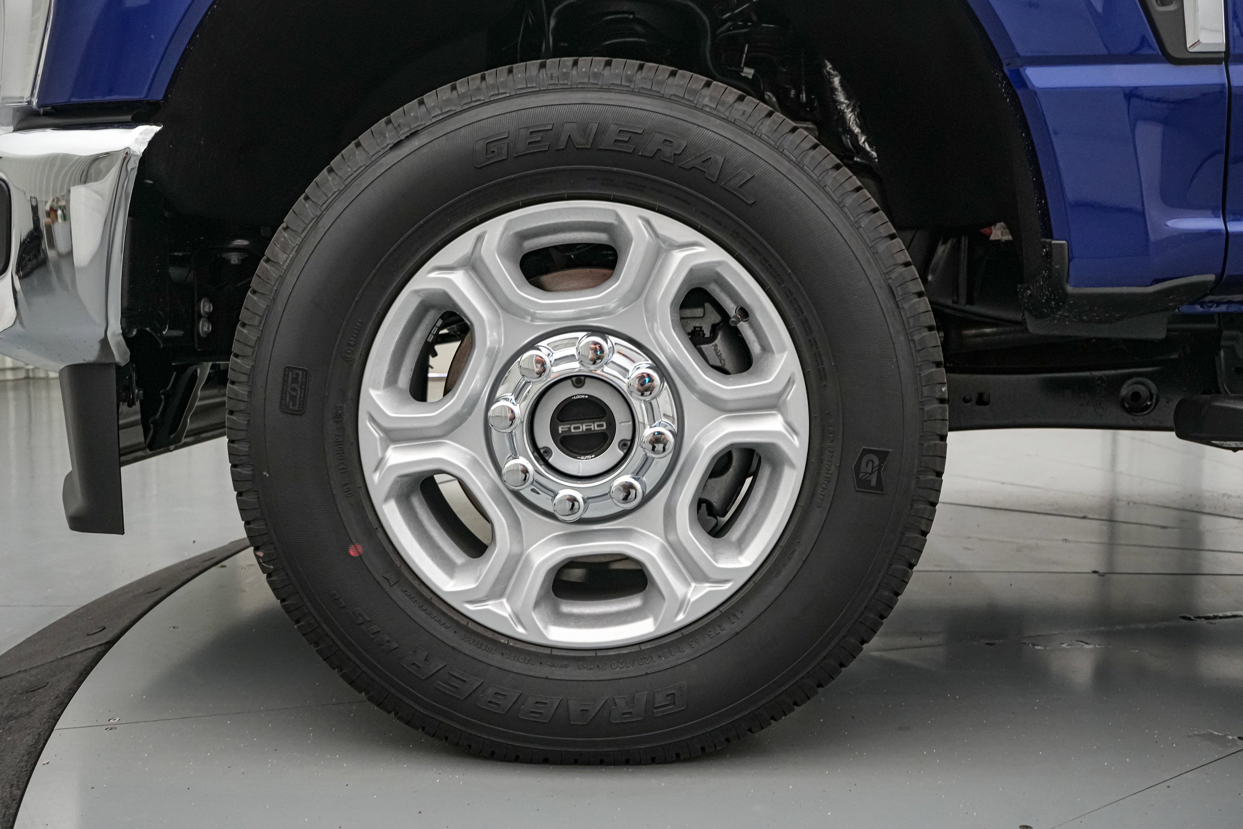 2026 Ford Super Duty F-250 SRW XLT