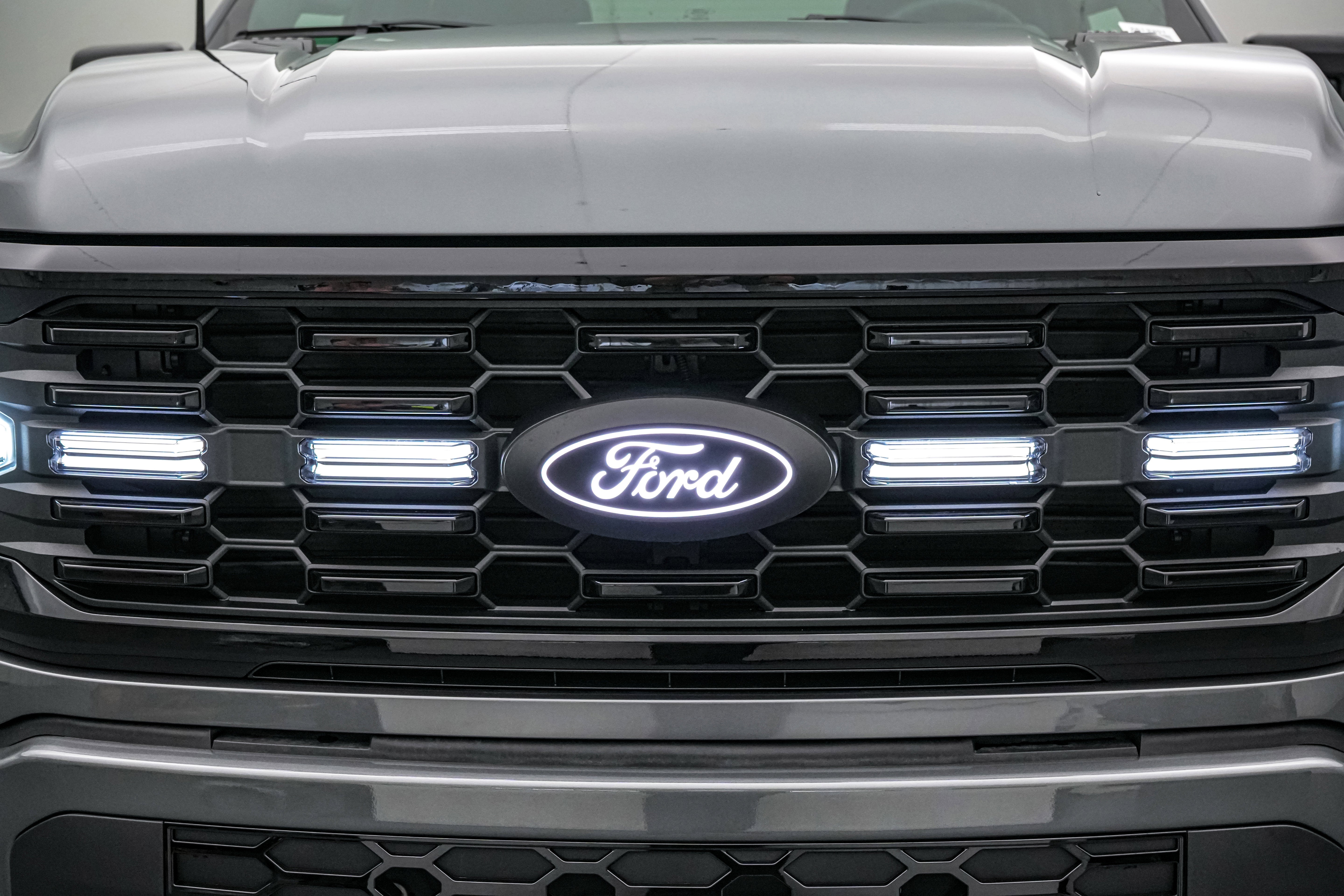 2025 Ford F-150 STX w/Lobo