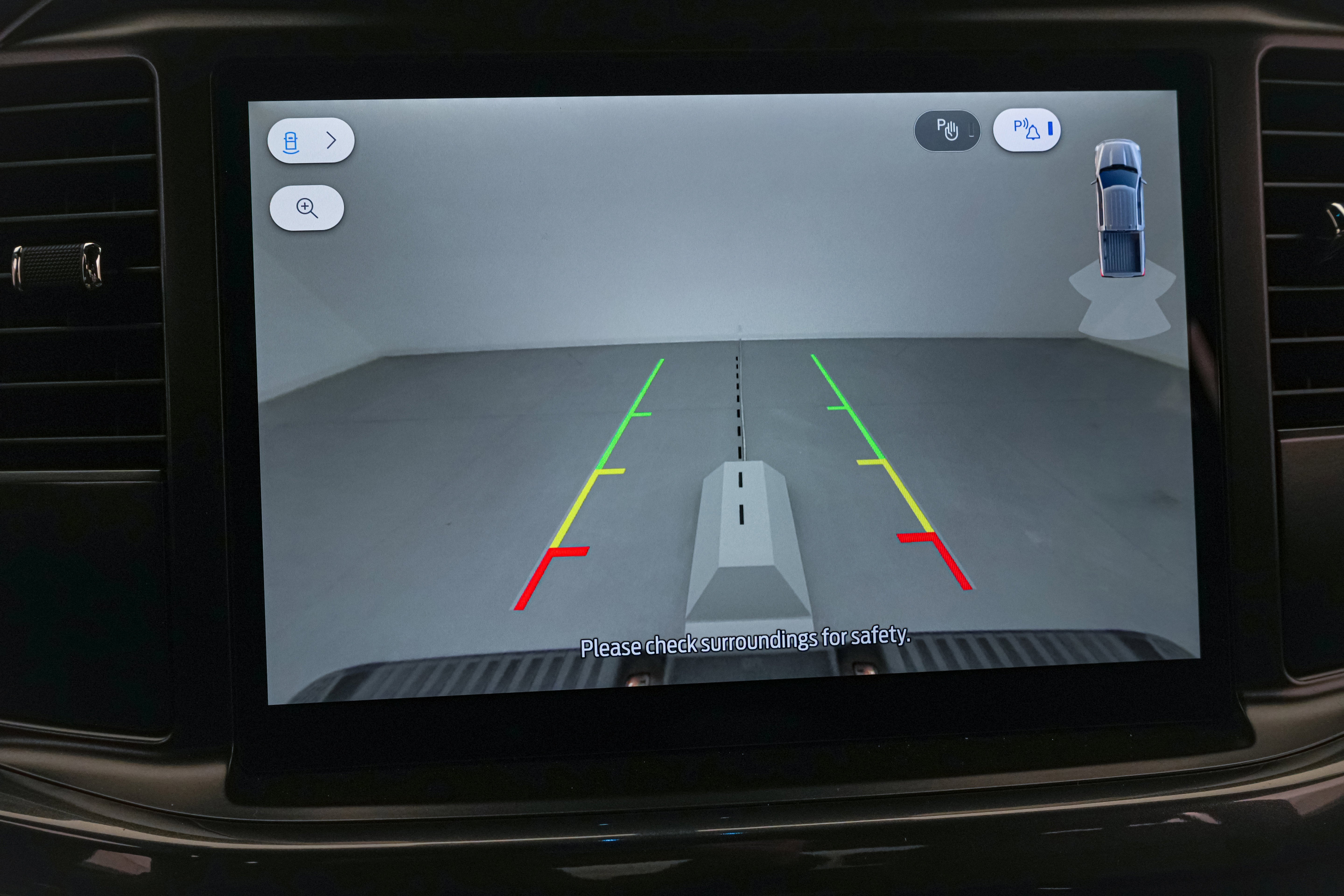 2025 Ford F-150 Lobo SC