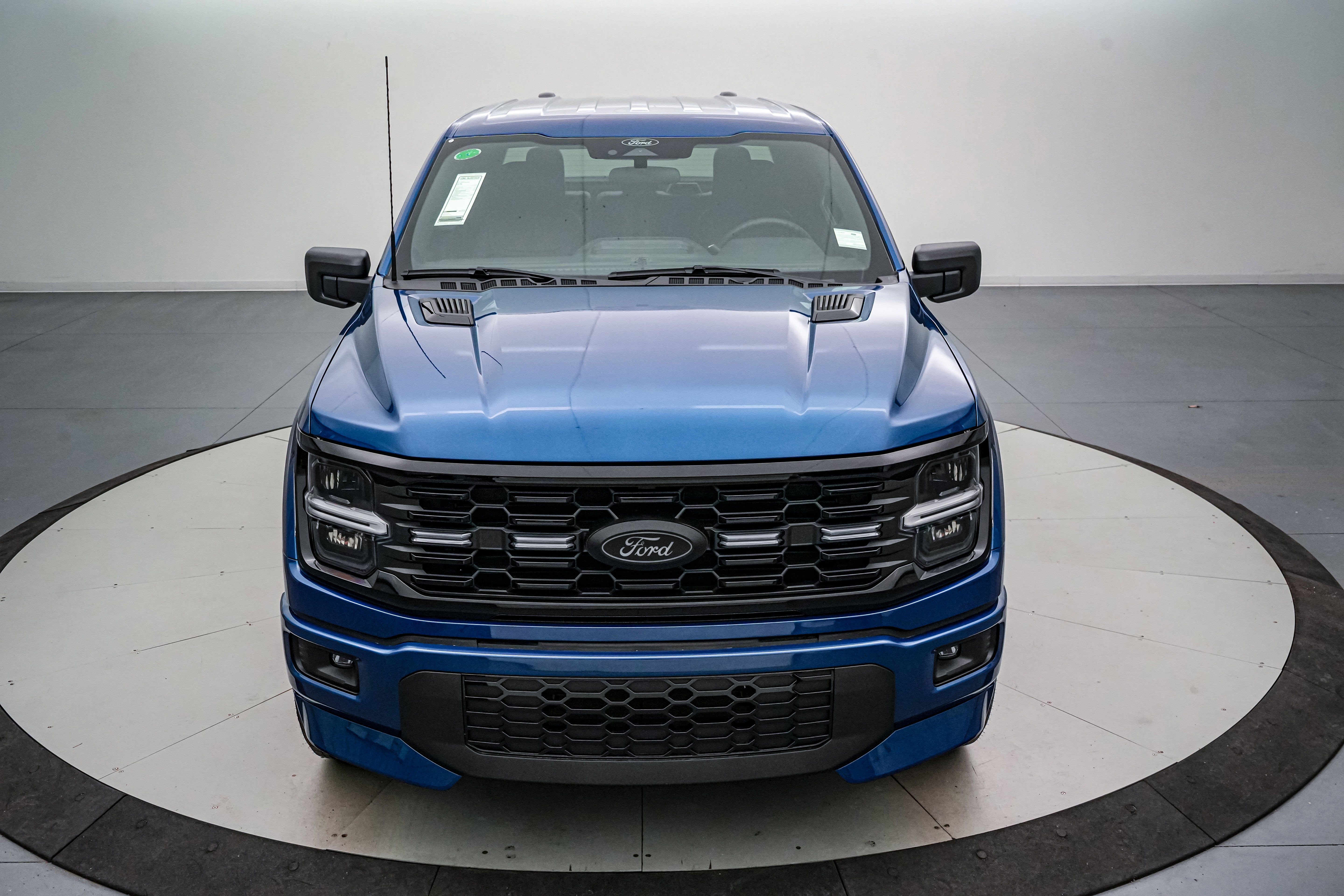 2025 Ford F-150 Lobo w/LMP SC