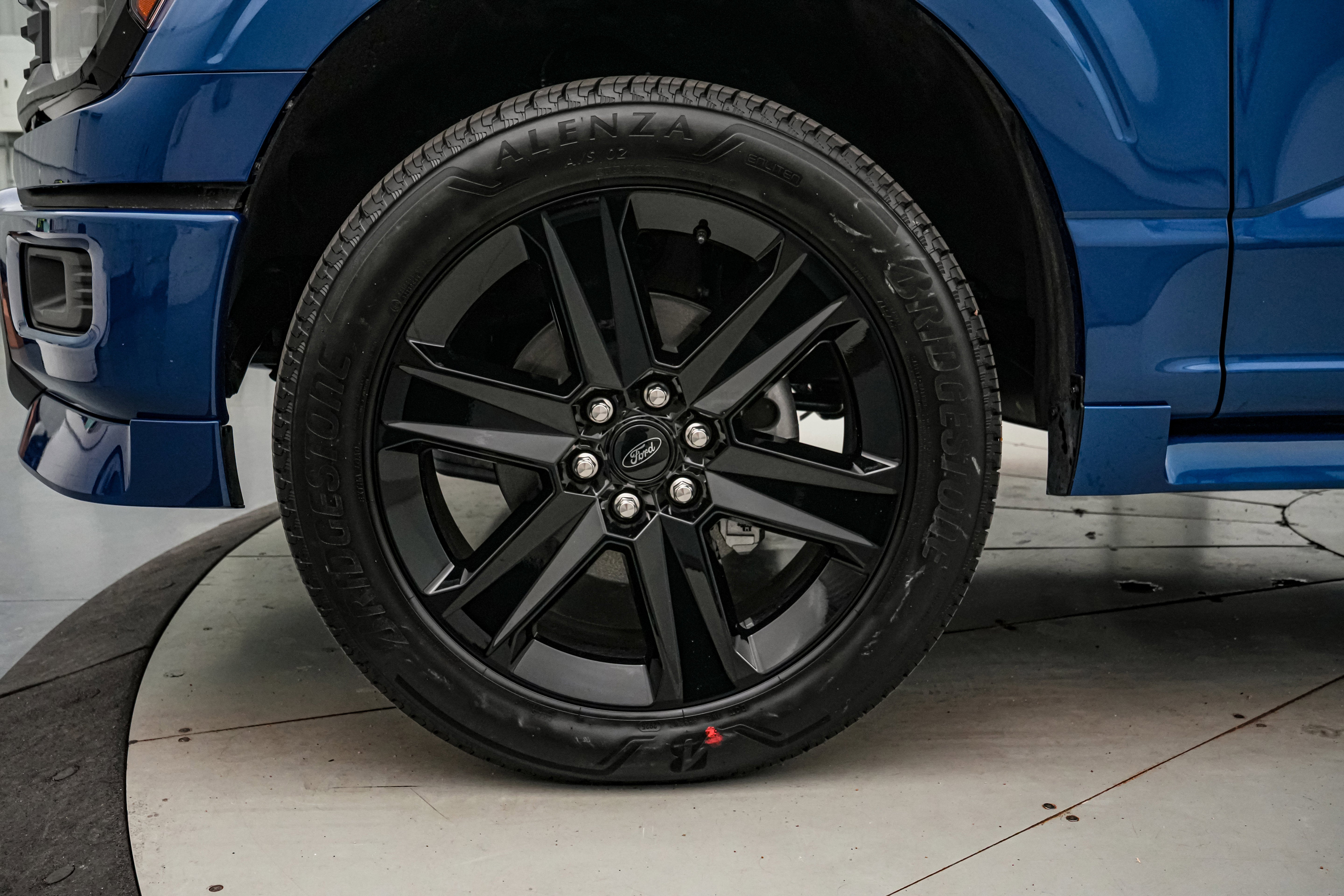 2025 Ford F-150 Lobo w/LMP SC