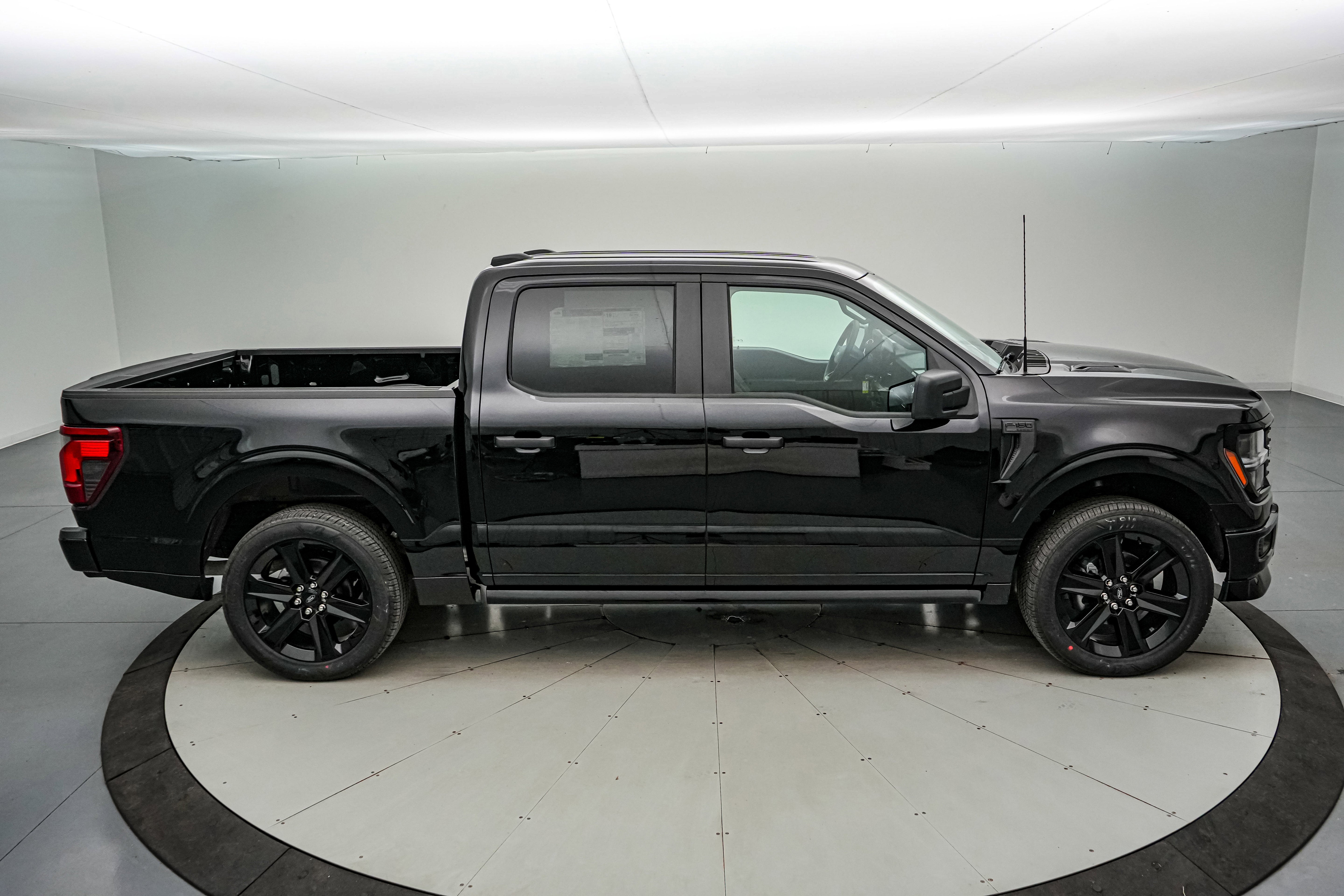2025 Ford F-150 Lobo