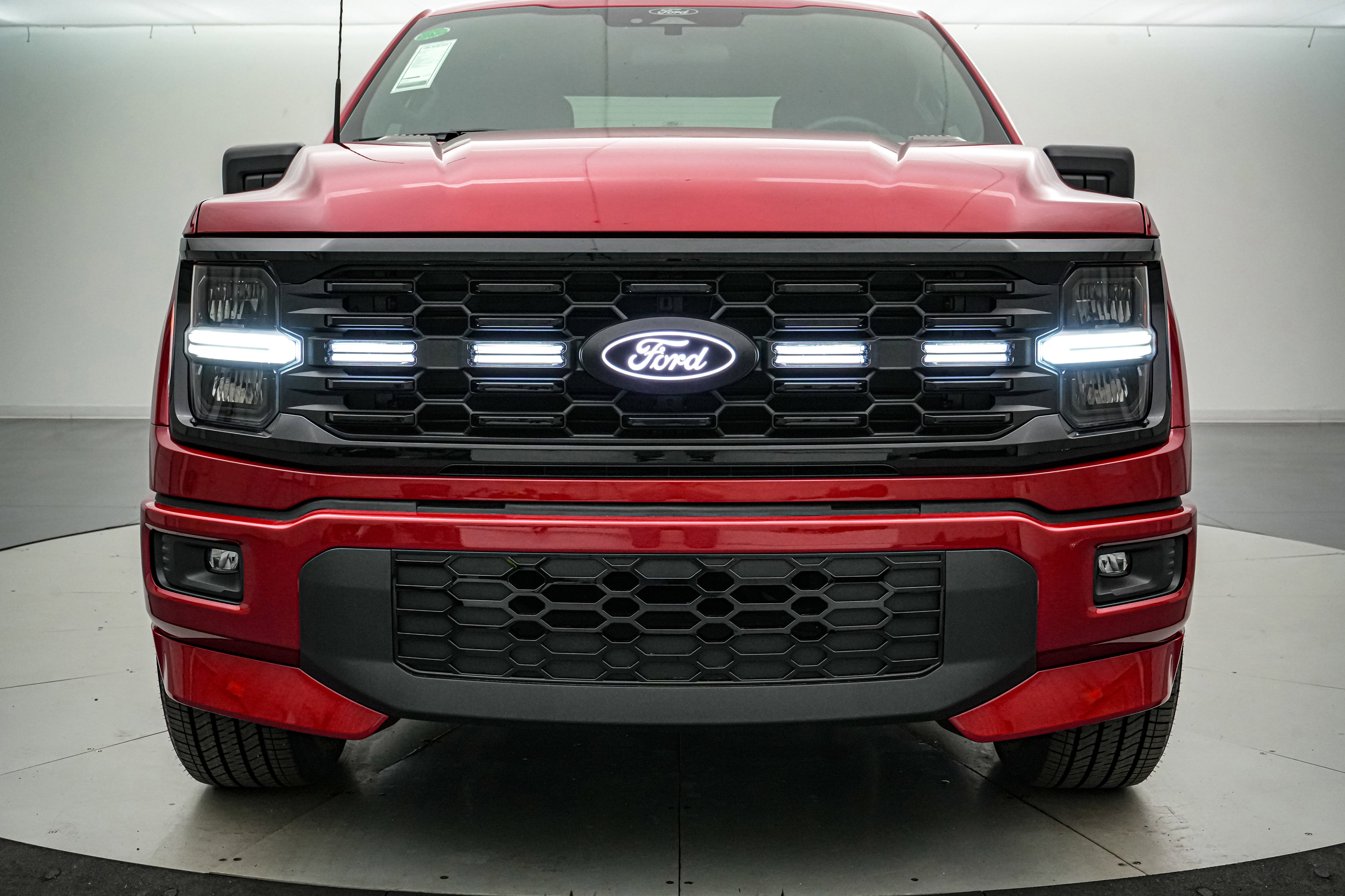 2025 Ford F-150 Lobo w/LMP SC