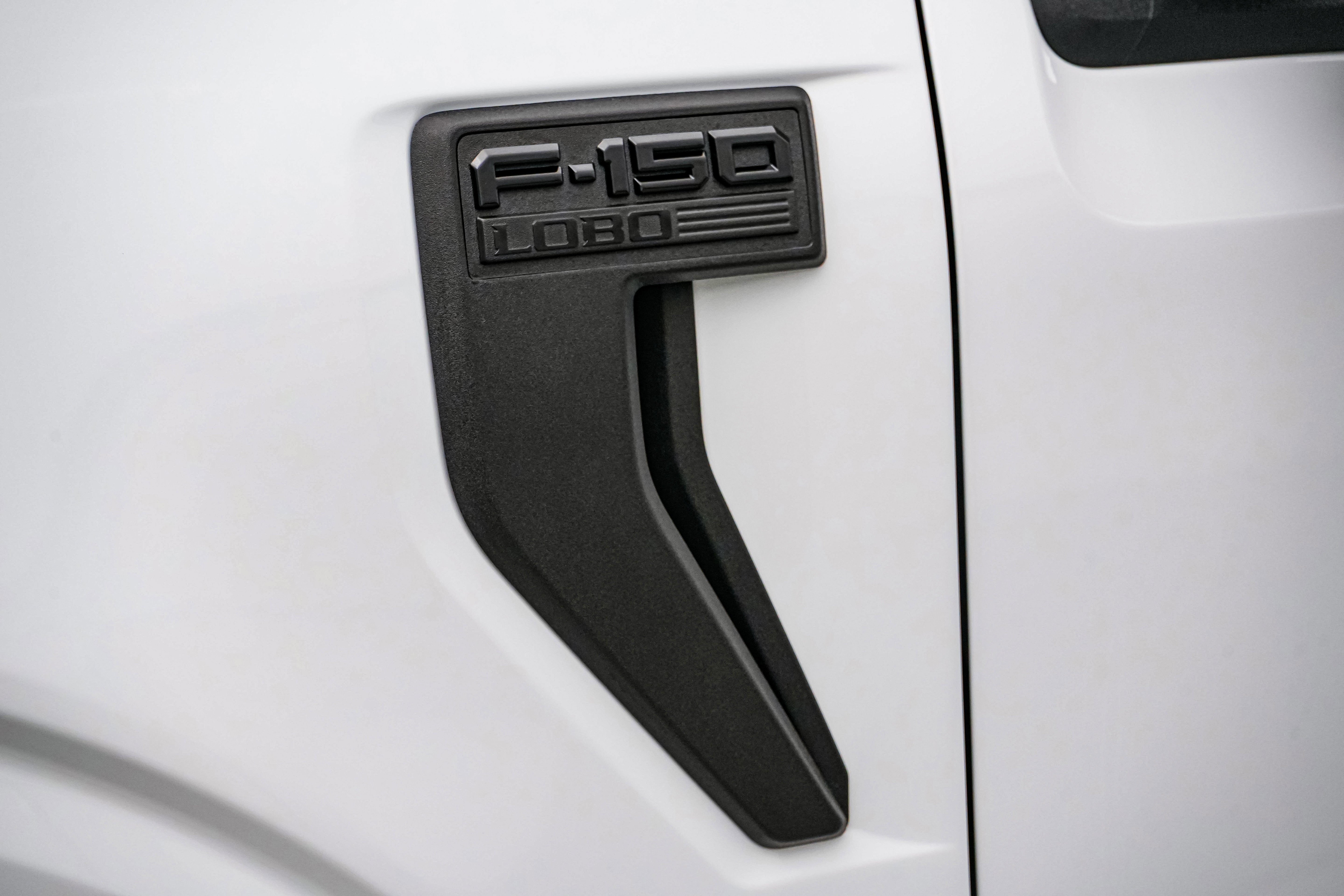 2025 Ford F-150 Lobo w/LMP SC