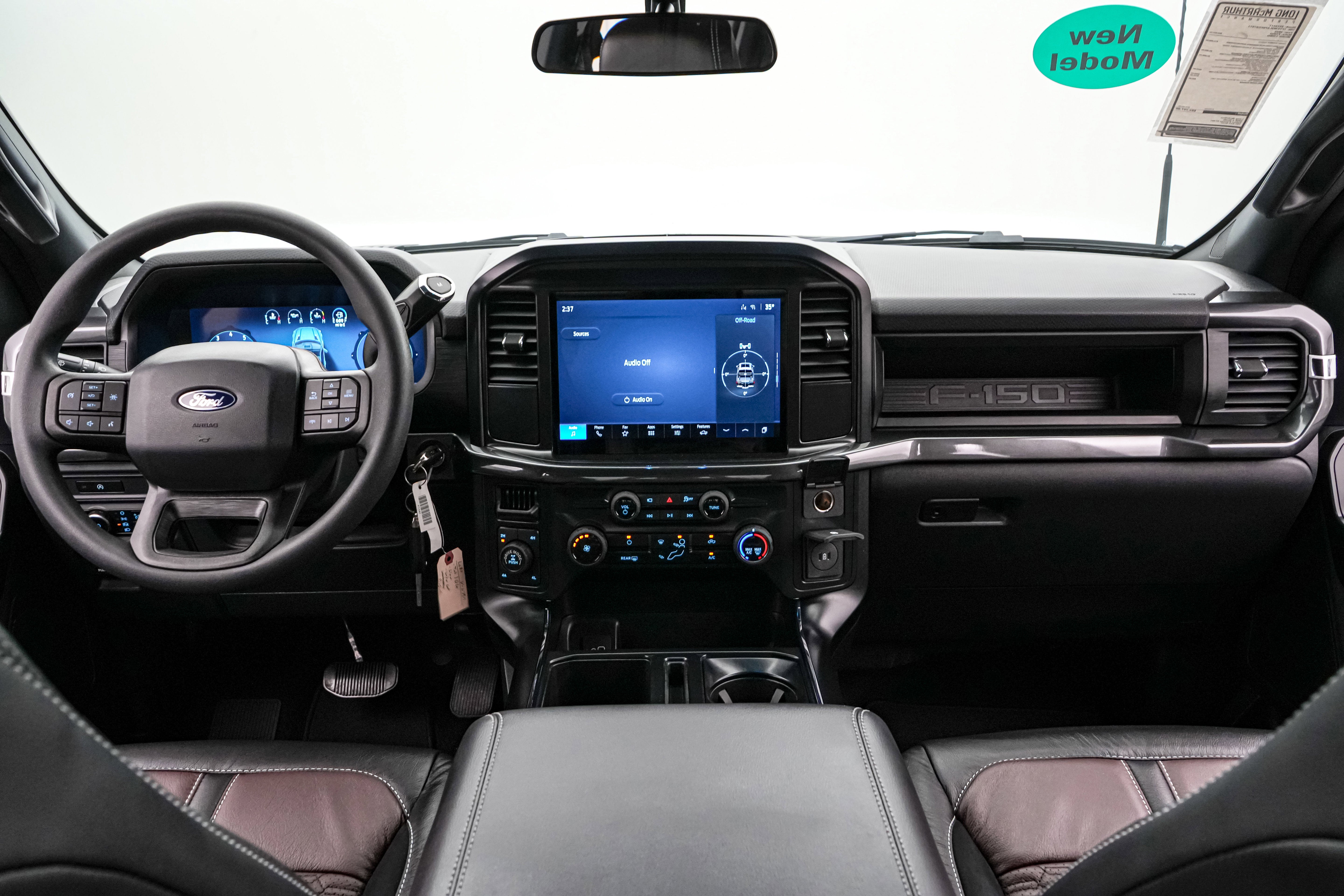 2025 Ford F-150 Lobo w/LMP SC