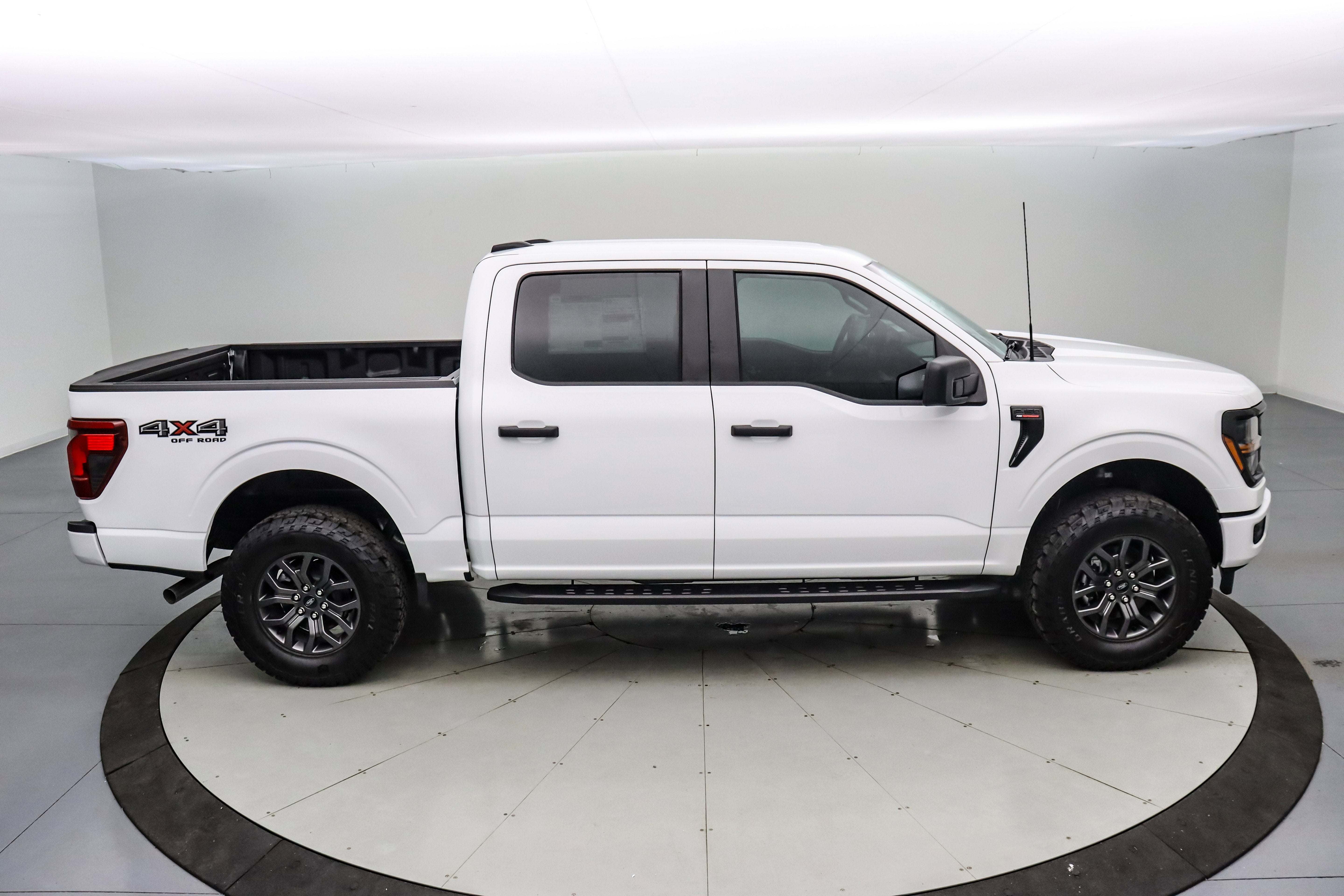 2025 Ford F-150 LMP Off Road