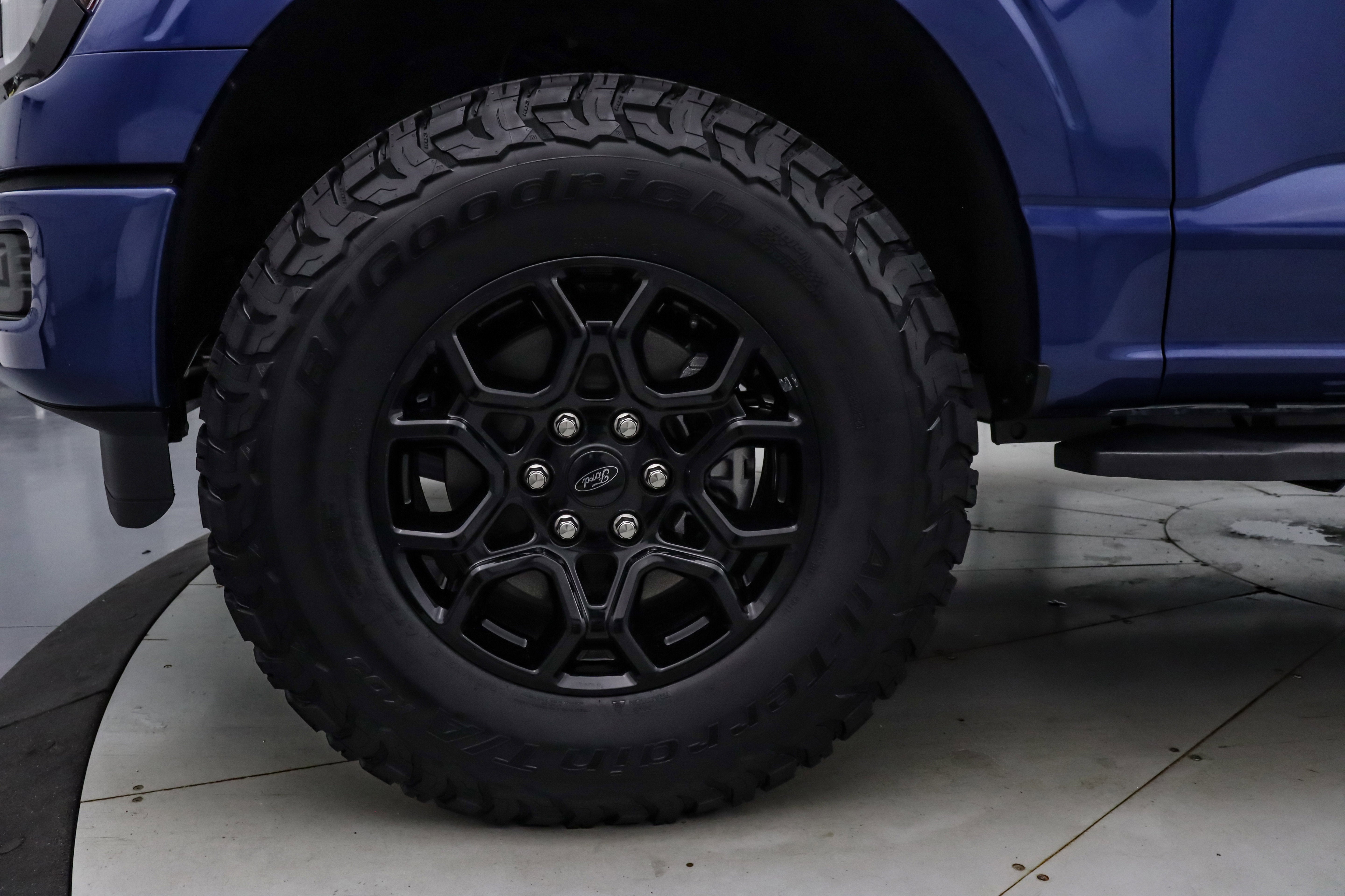 2025 Ford F-150 LMX4