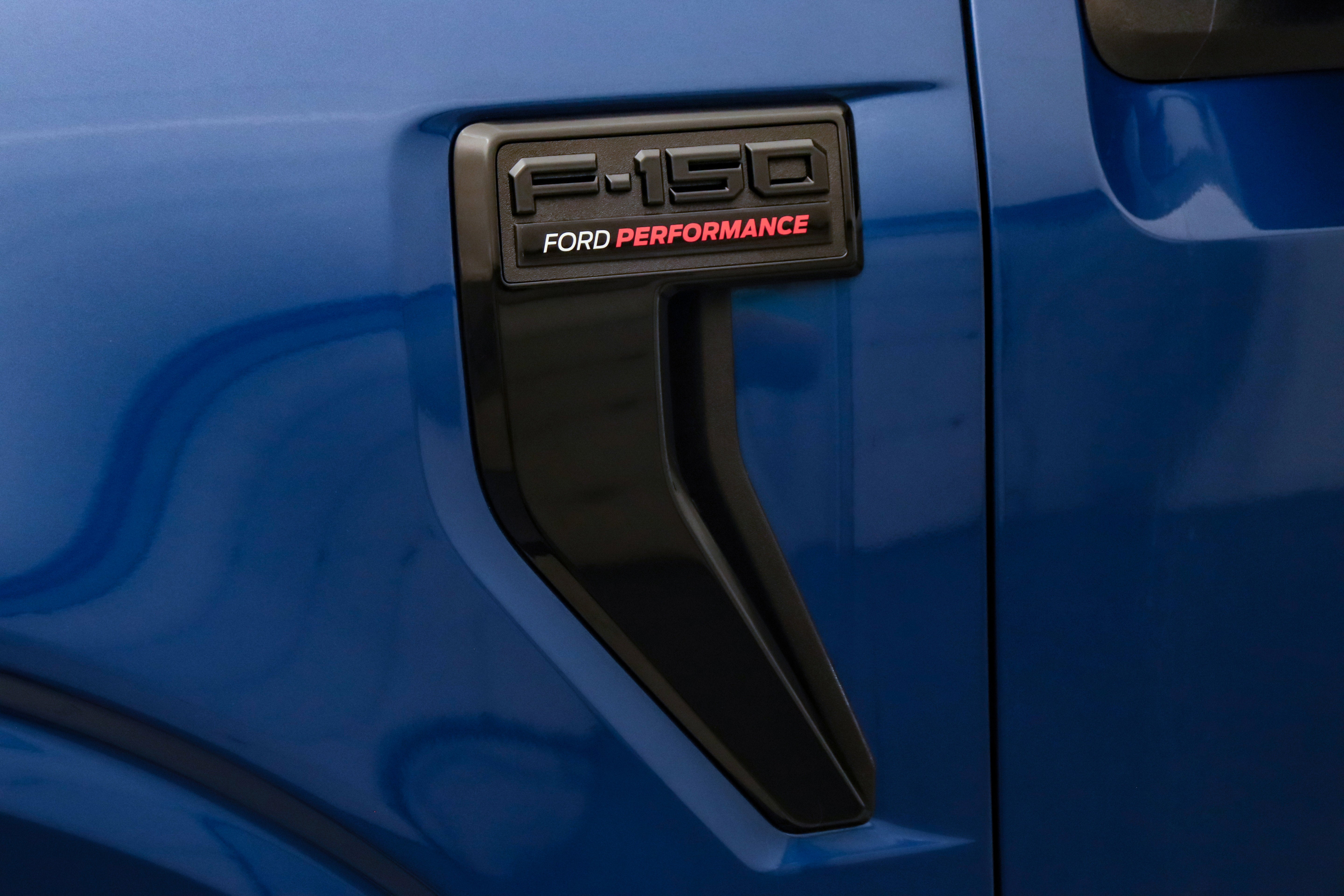 2025 Ford F-150 LMX4