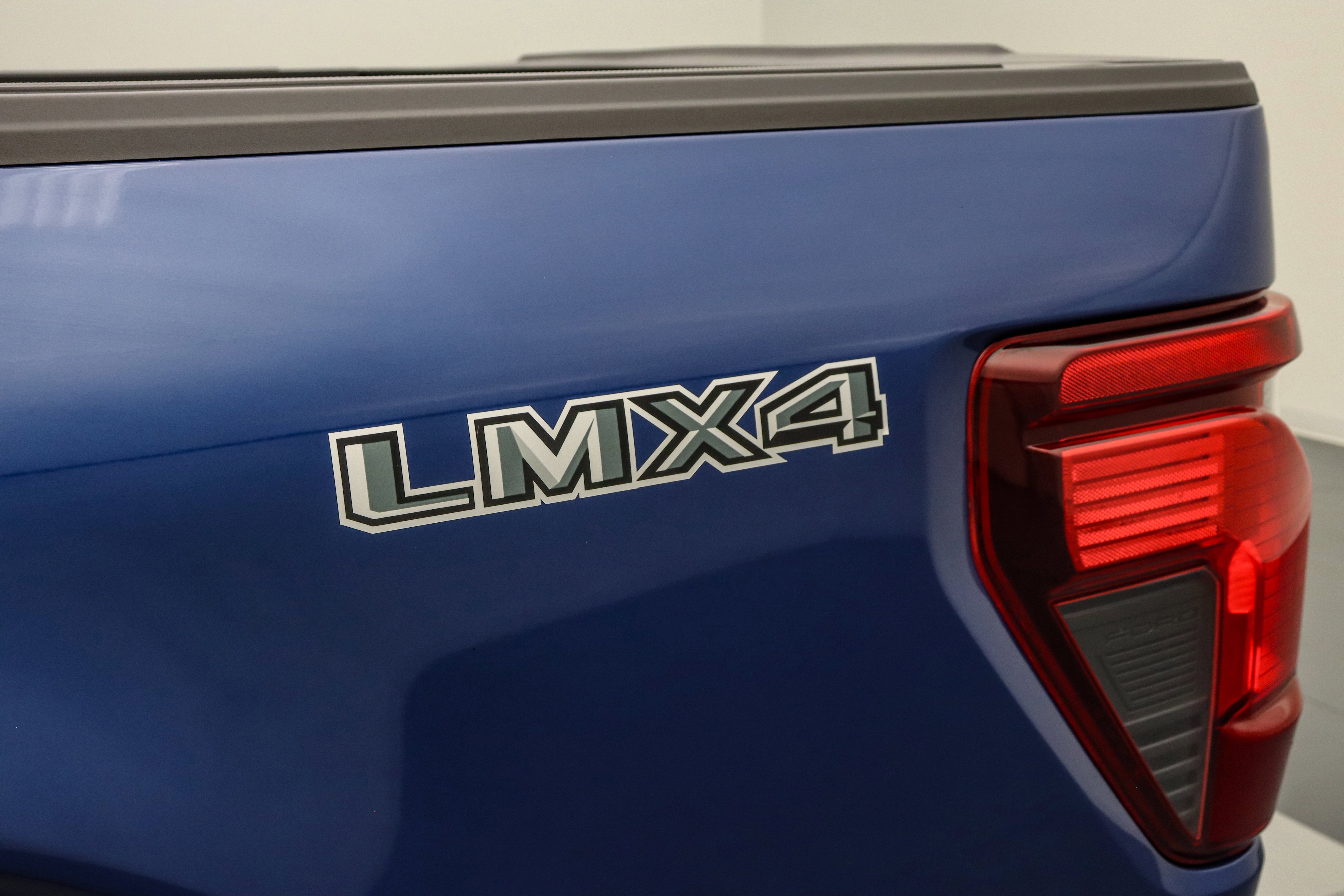 2025 Ford F-150 LMX4
