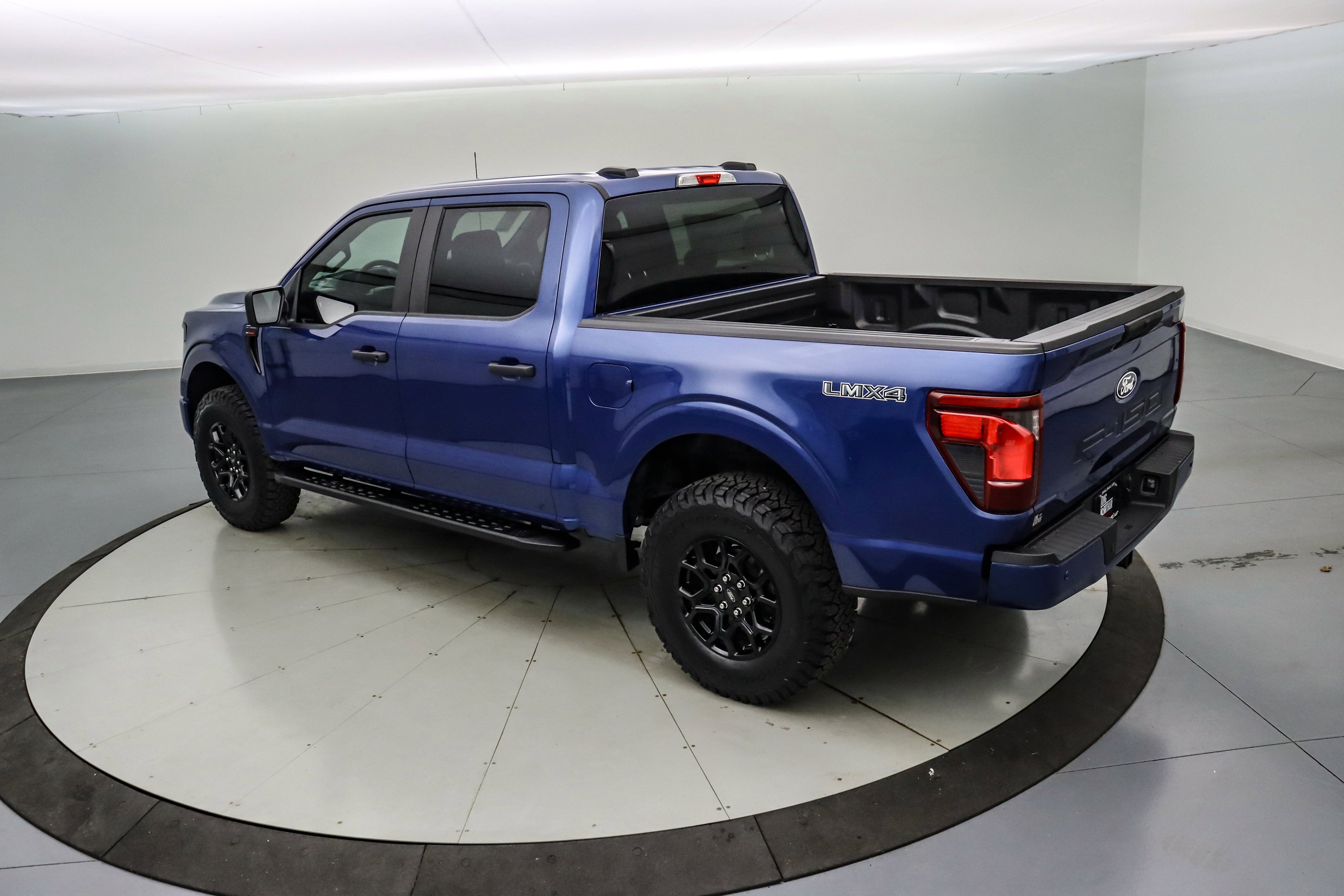 2025 Ford F-150 LMX4