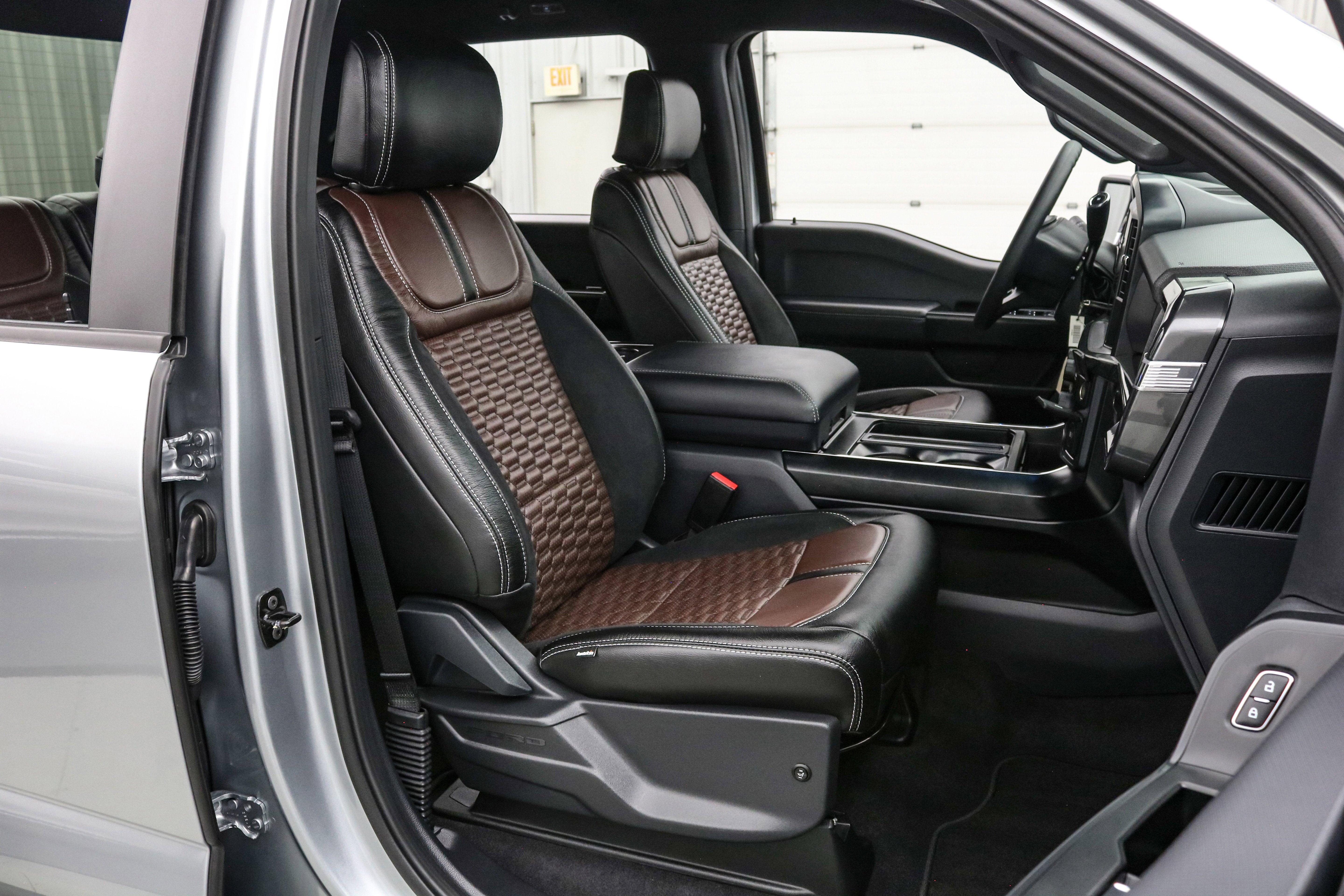 2025 Ford F-150 LMX4