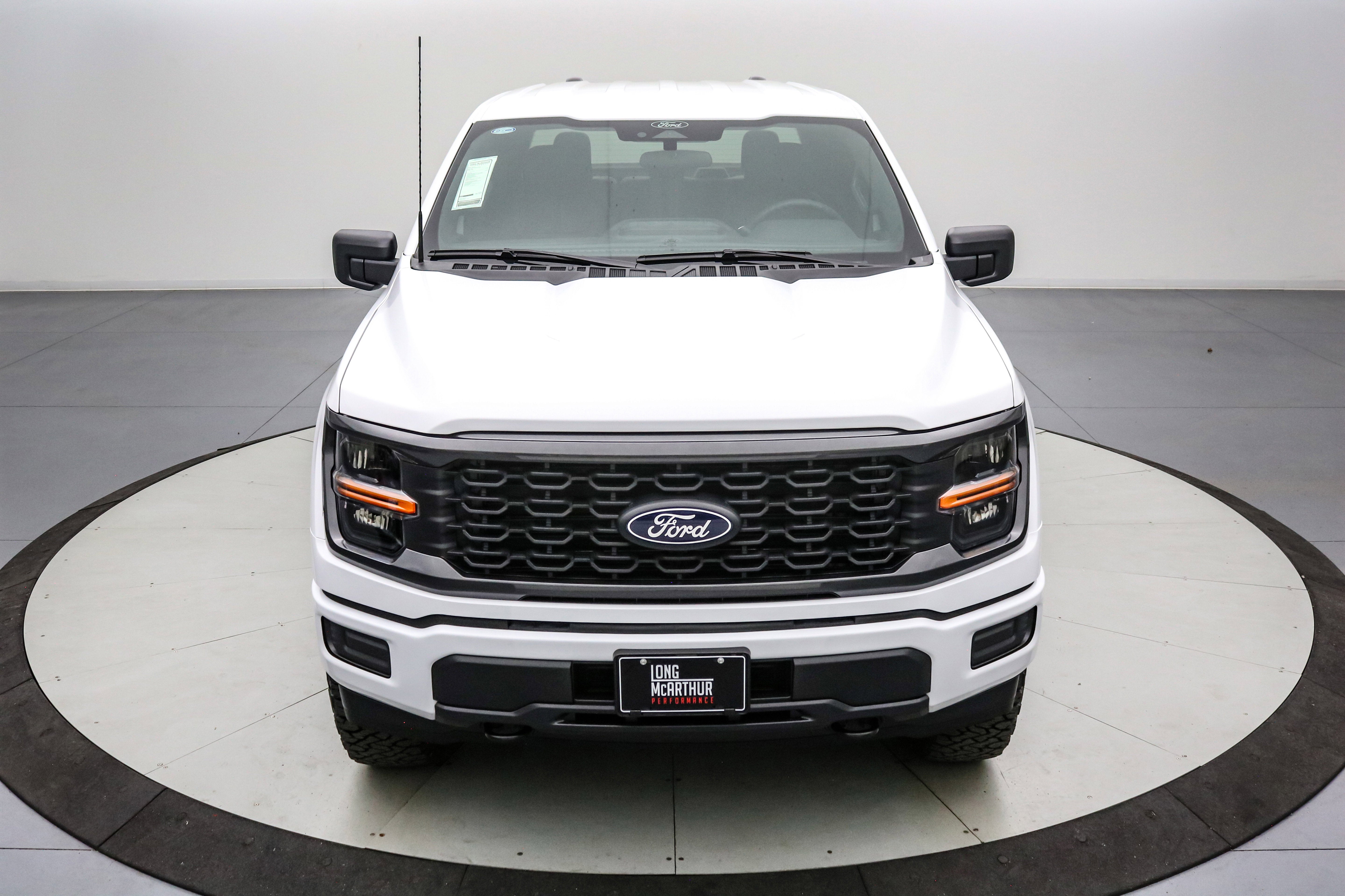 2025 Ford F-150 LMX4