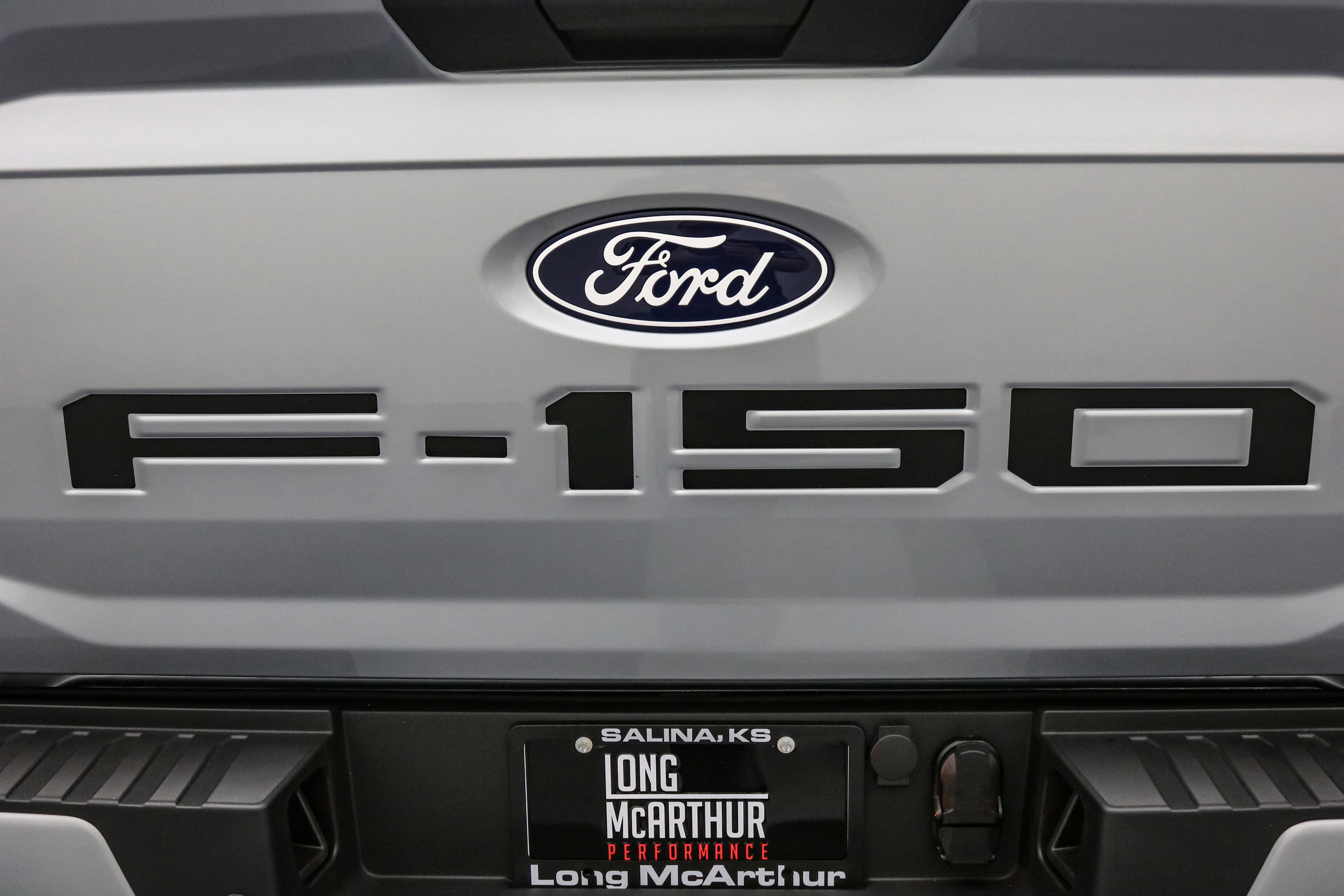 2025 Ford F-150 LMX4