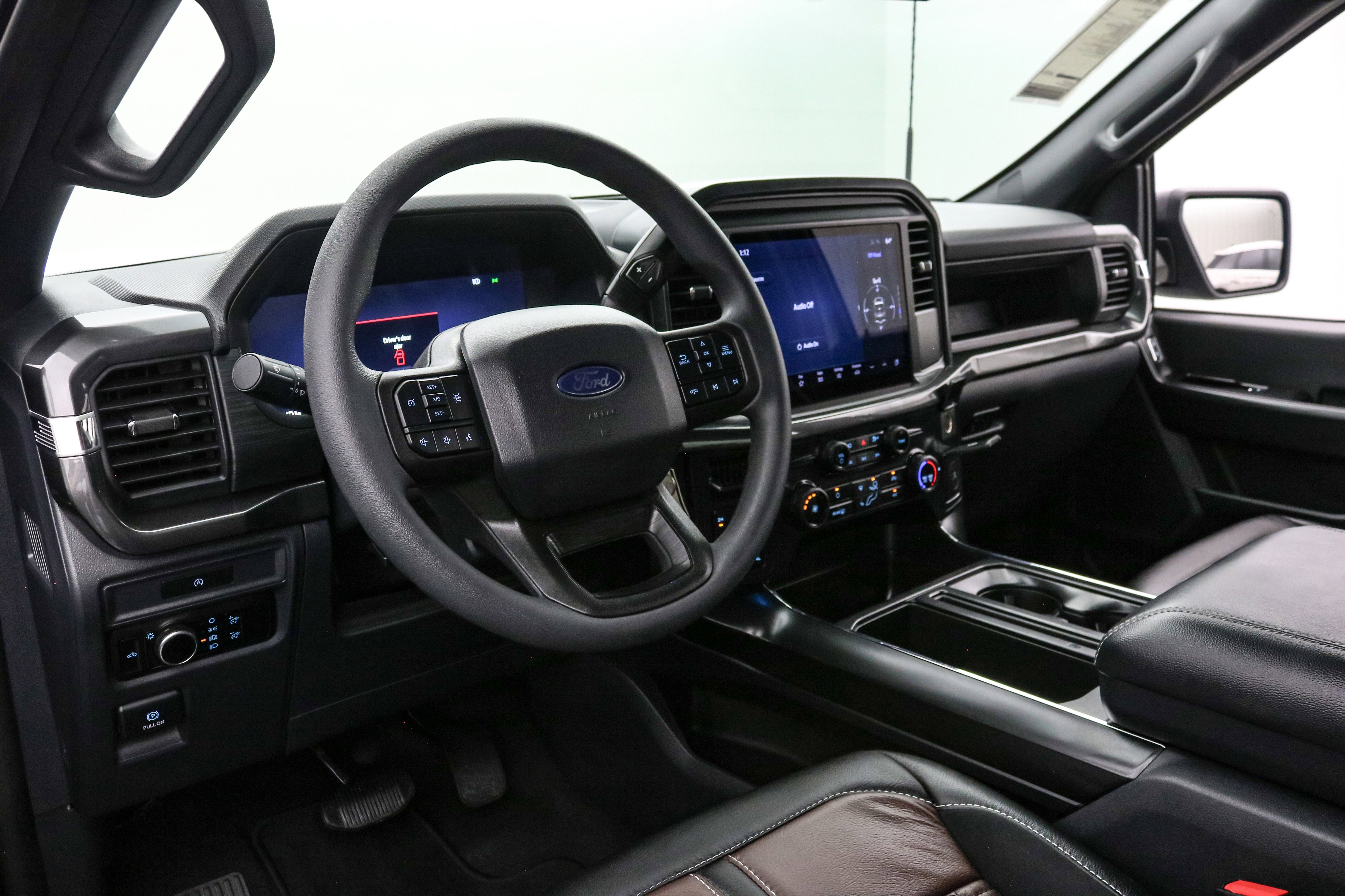 2025 Ford F-150 LMX4