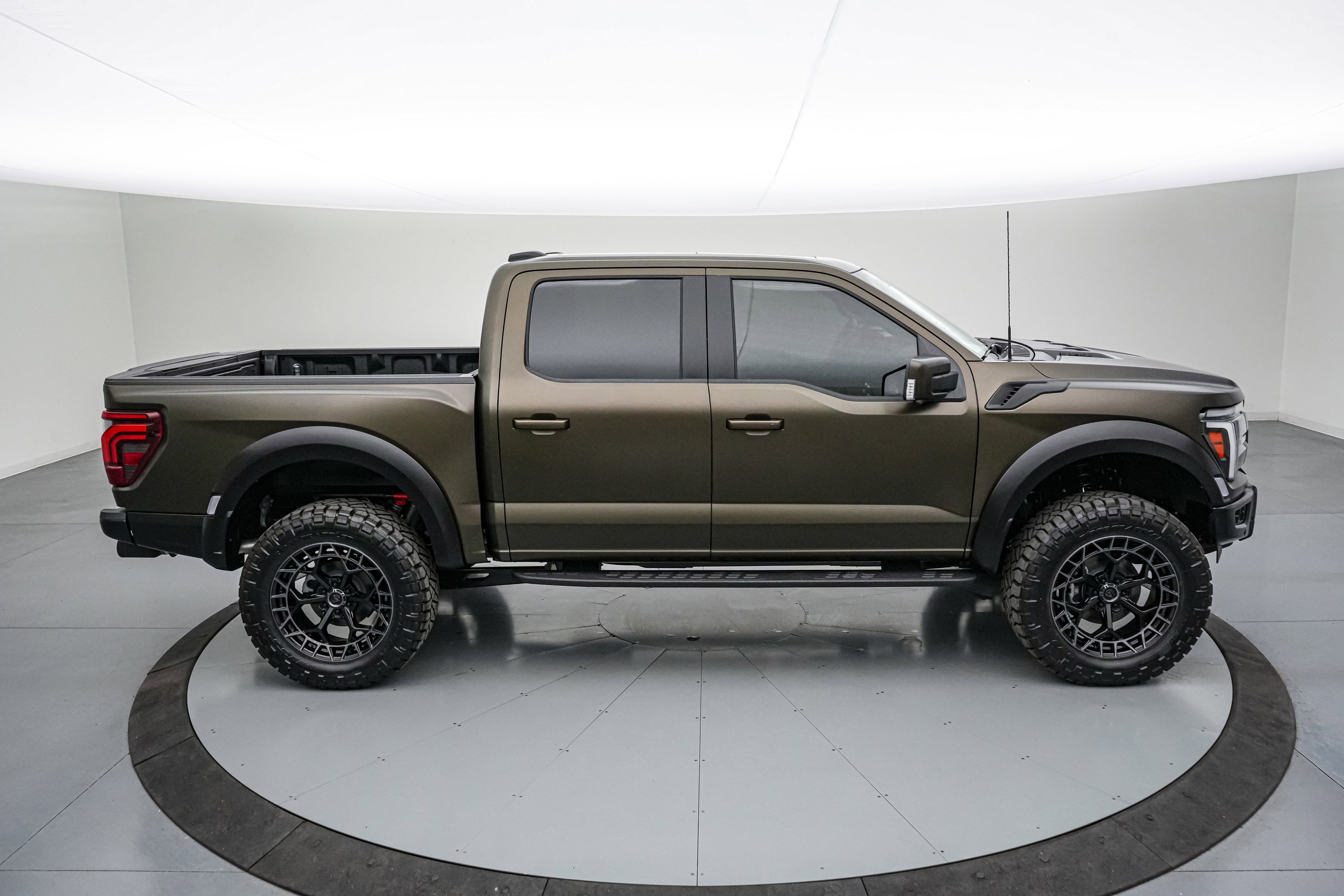 2026 Ford F-150 Raptor Alpha 600
