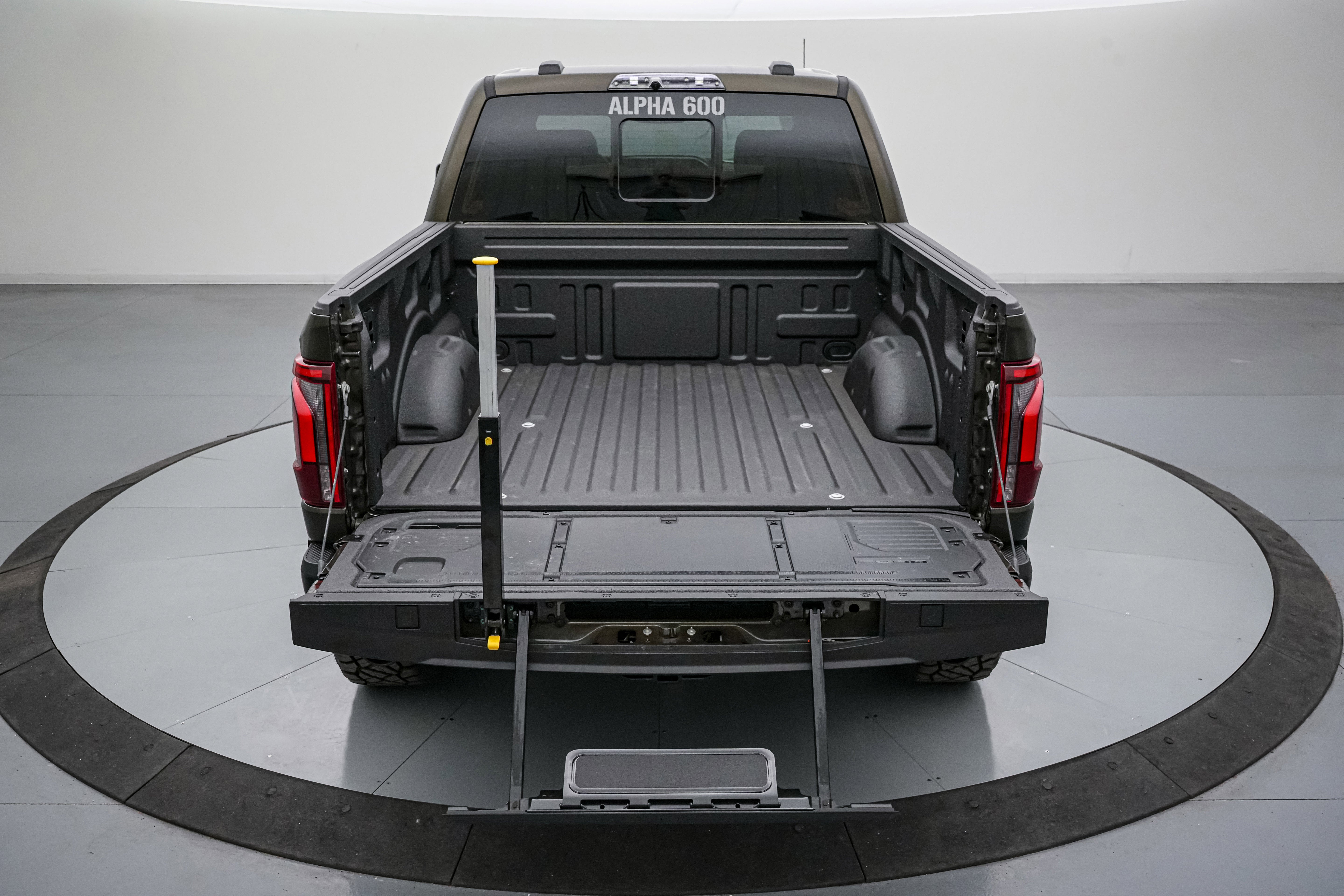 2026 Ford F-150 Raptor Alpha 600