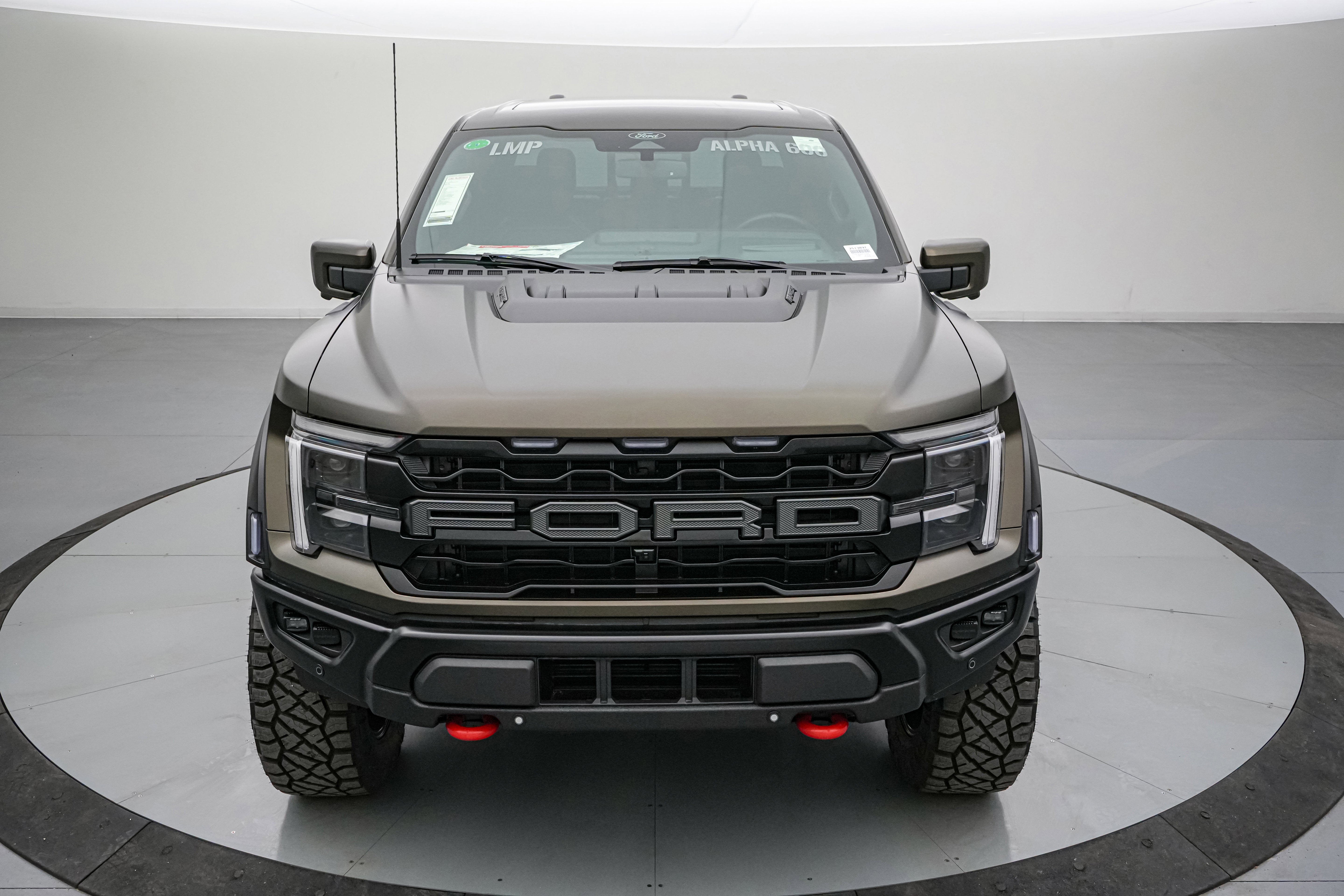 2025 Ford F-150 Raptor Alpha 600