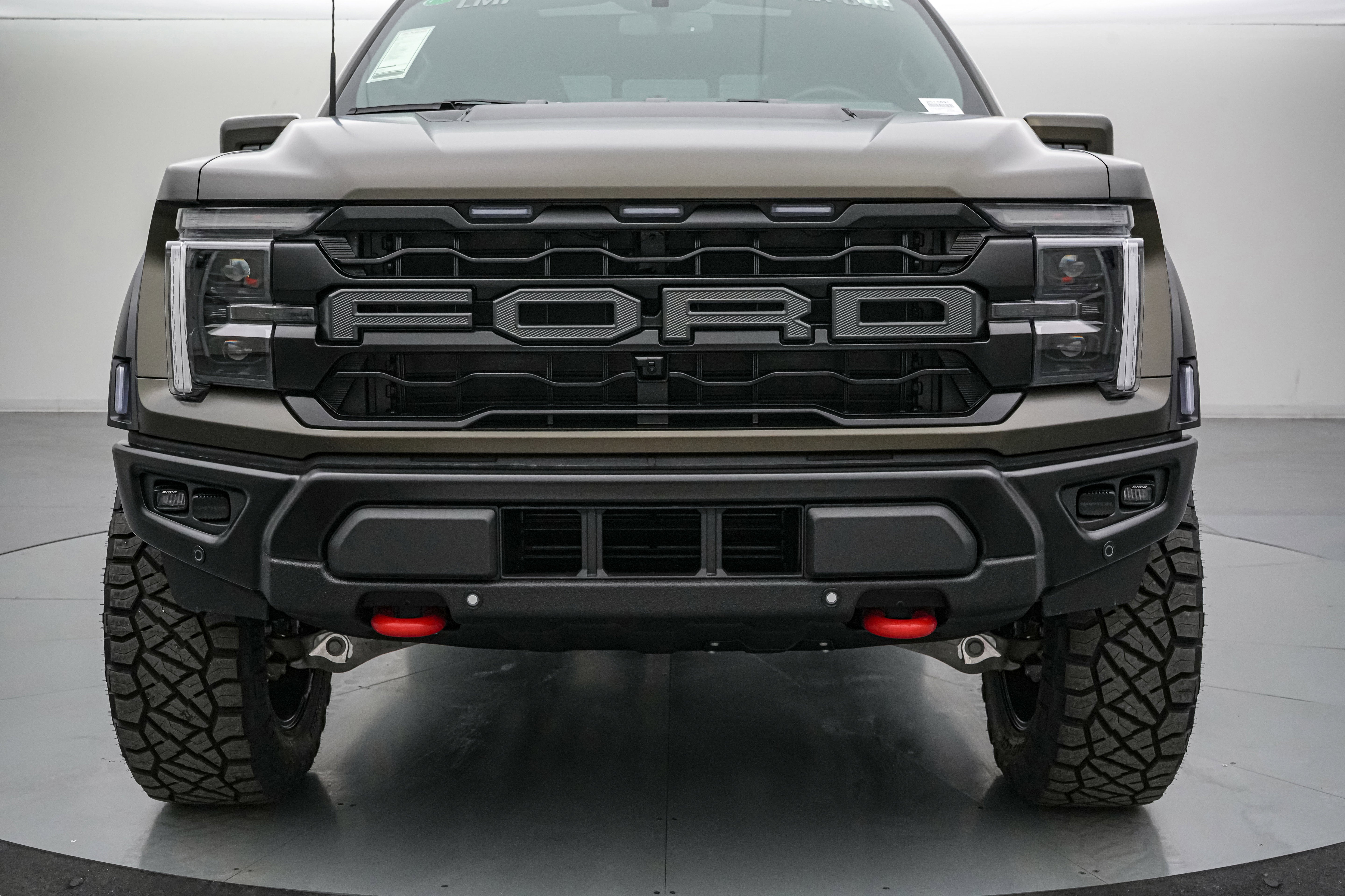 2025 Ford F-150 Raptor Alpha 600