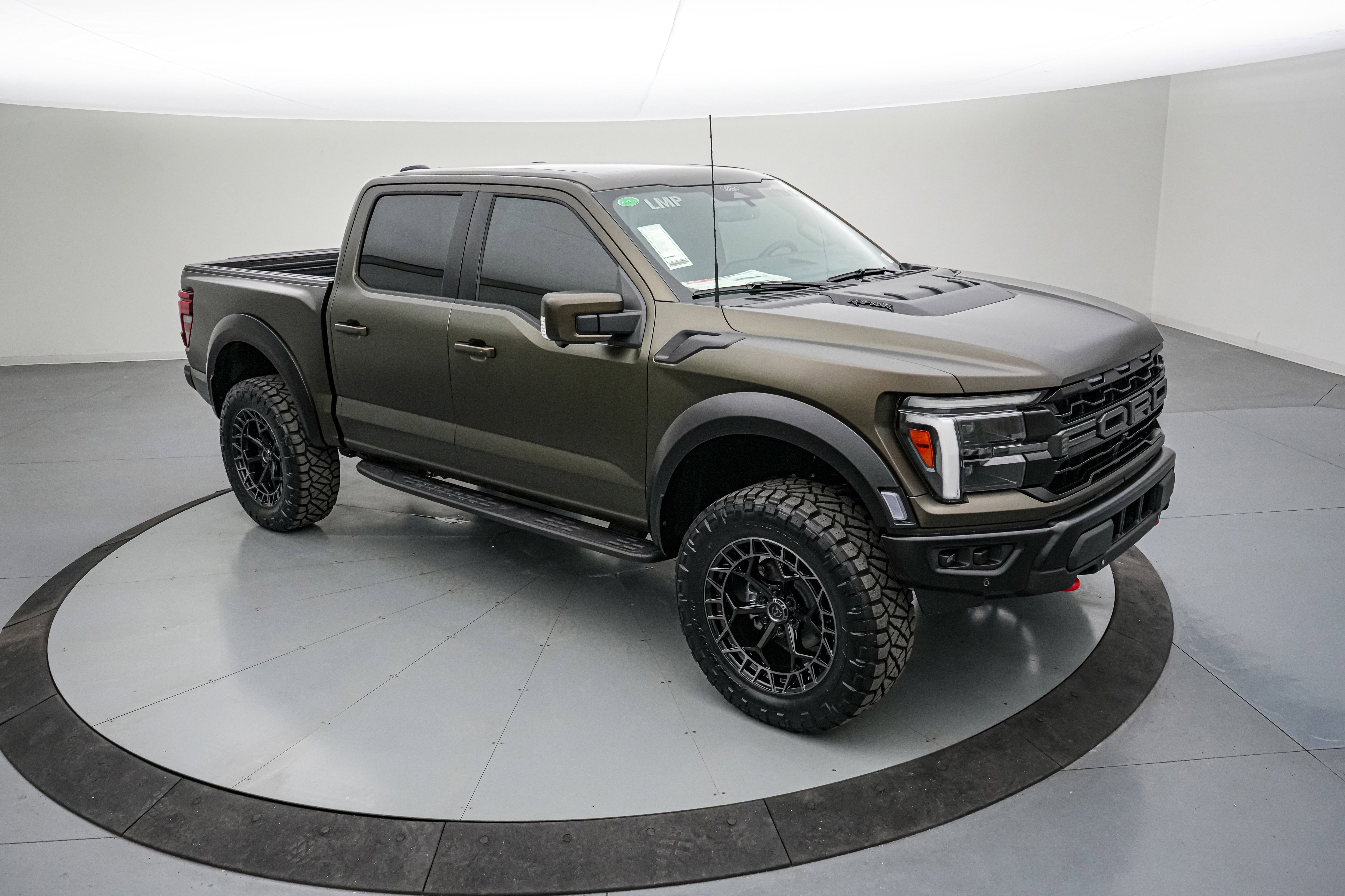 2025 Ford F-150 Raptor Alpha 600