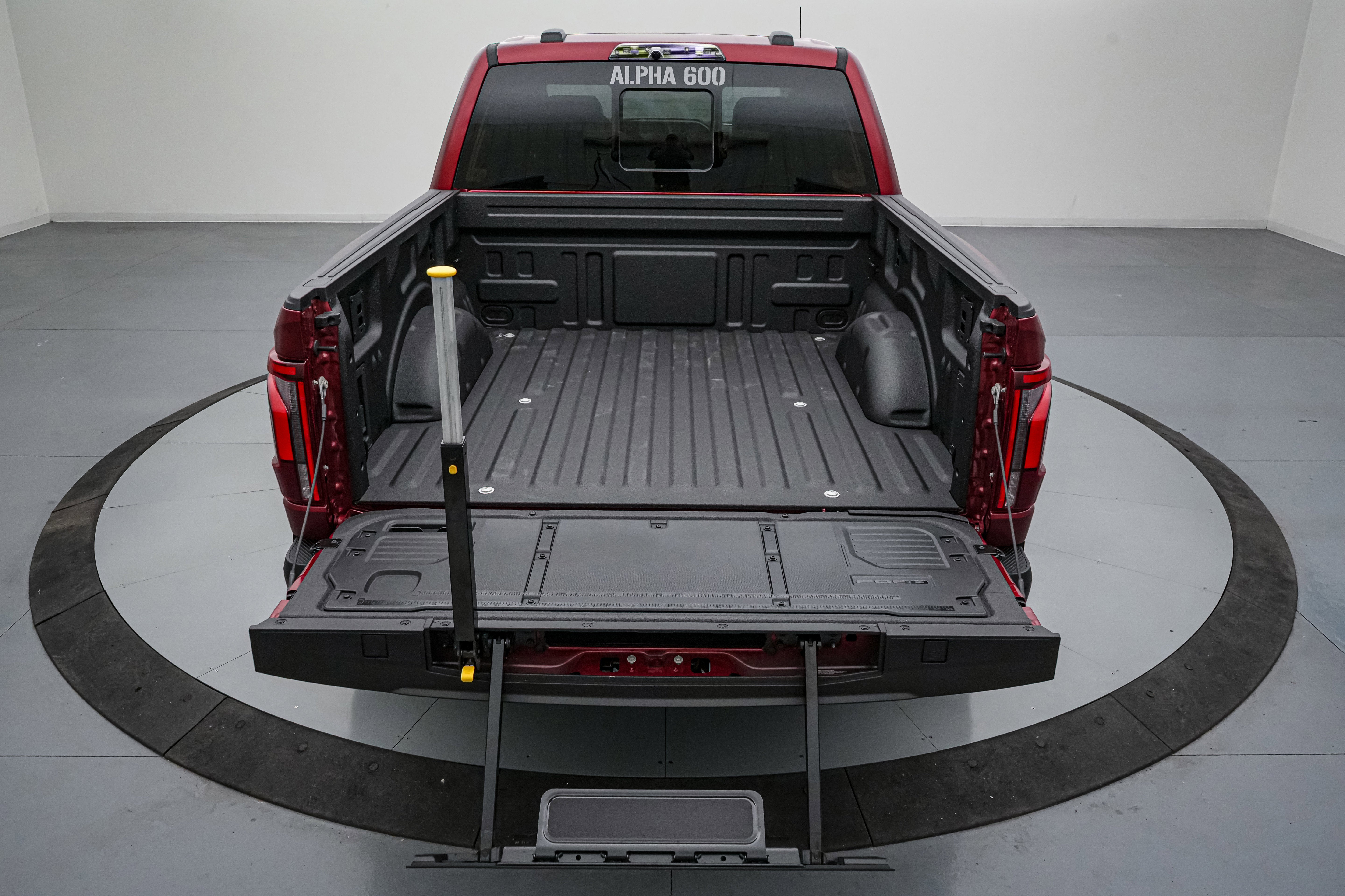 2026 Ford F-150 Raptor Alpha 600