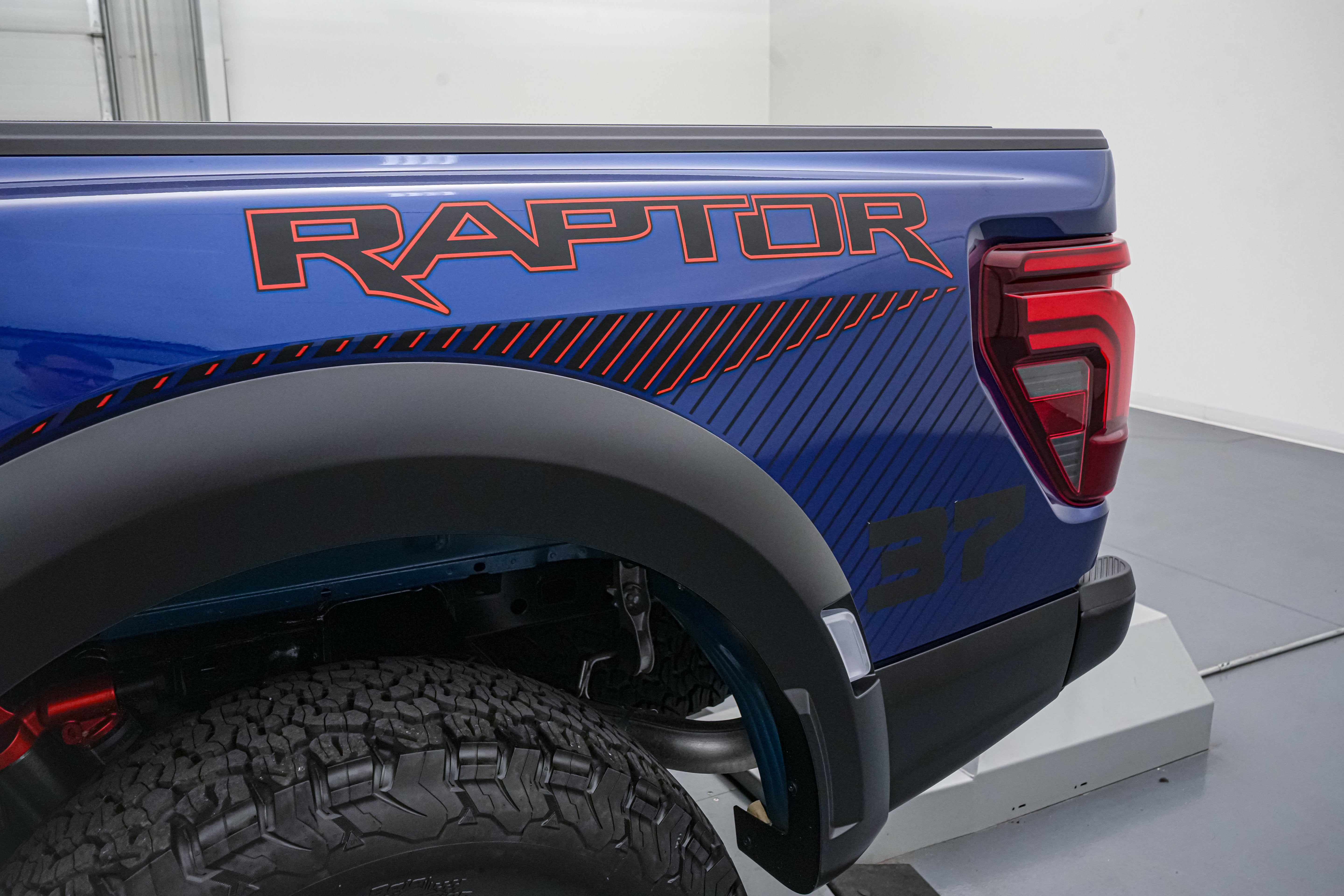 2026 Ford F-150 Raptor w/ 37" Tire Upgrade