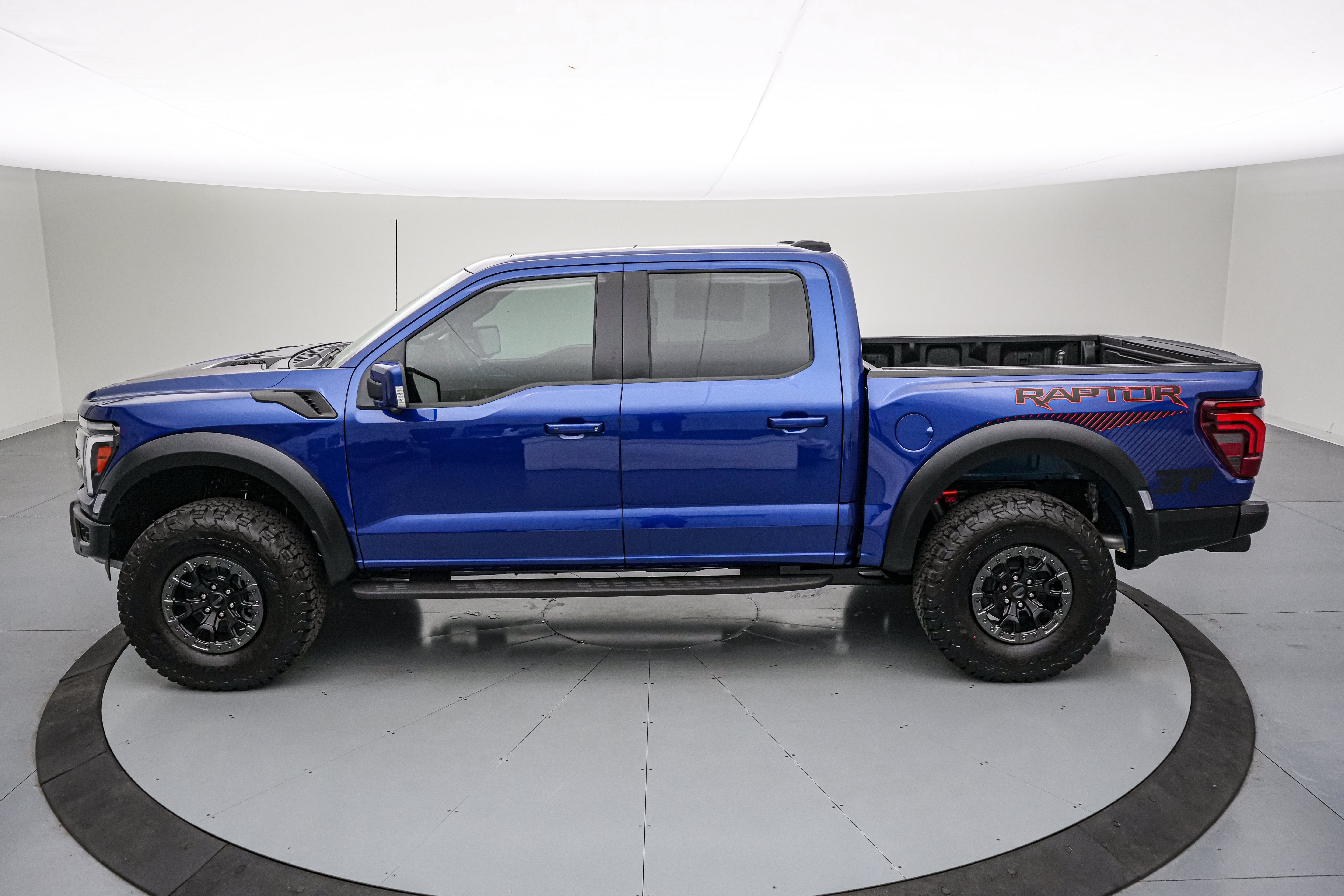 2026 Ford F-150 Raptor w/ 37" Tire Upgrade