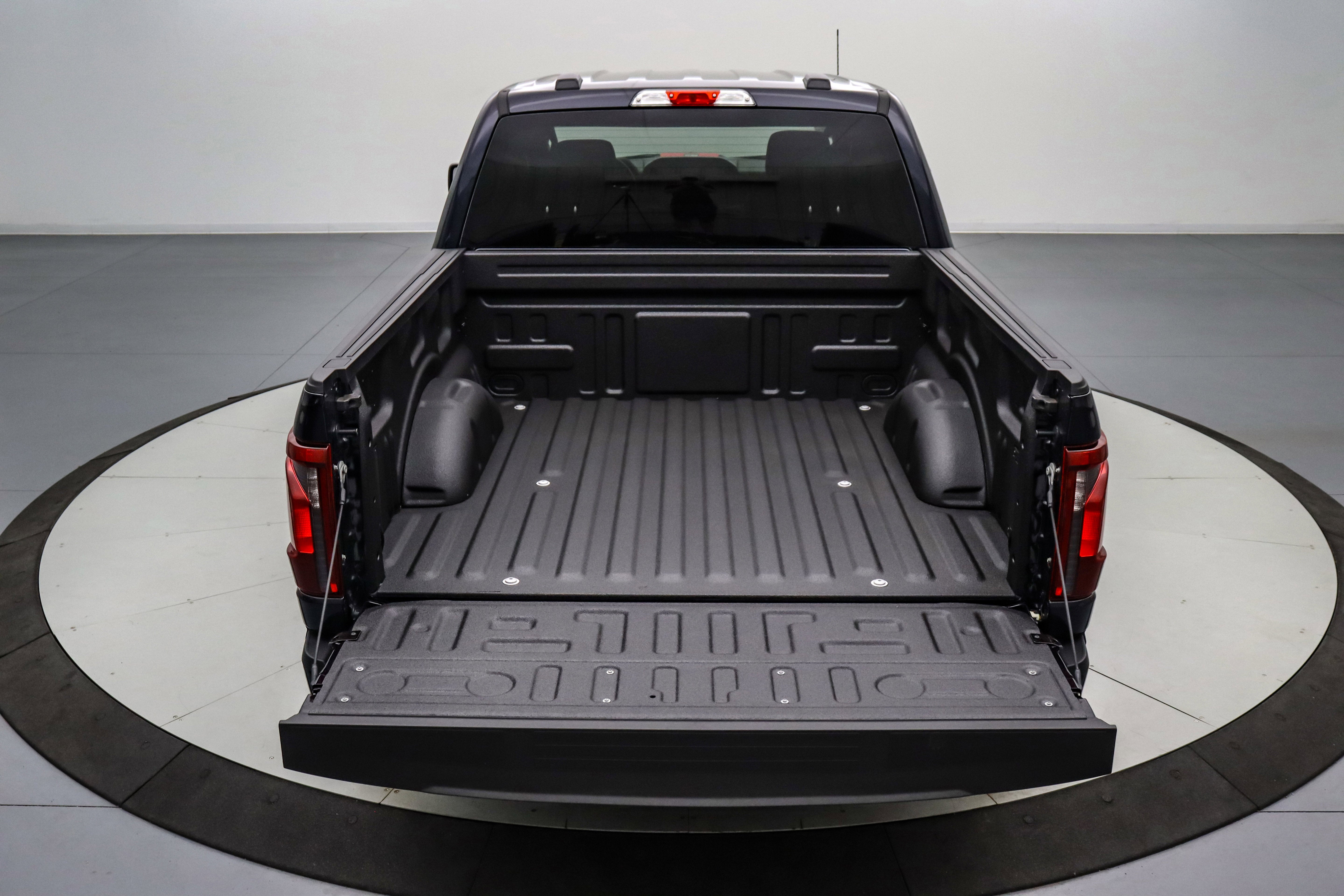 2025 Ford F-150 Lightning Bolt Supercharged