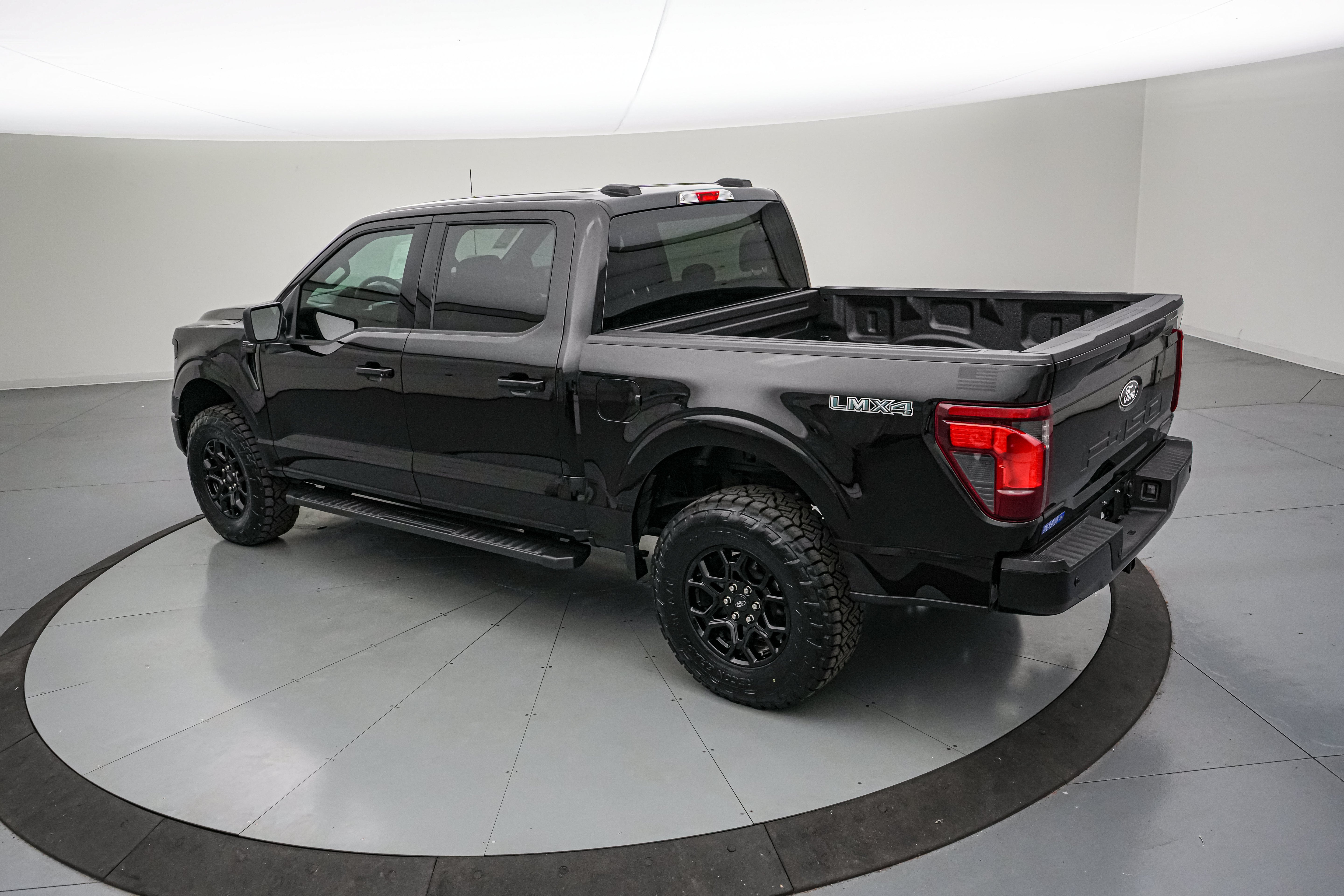 2026 Ford F-150 LMX4