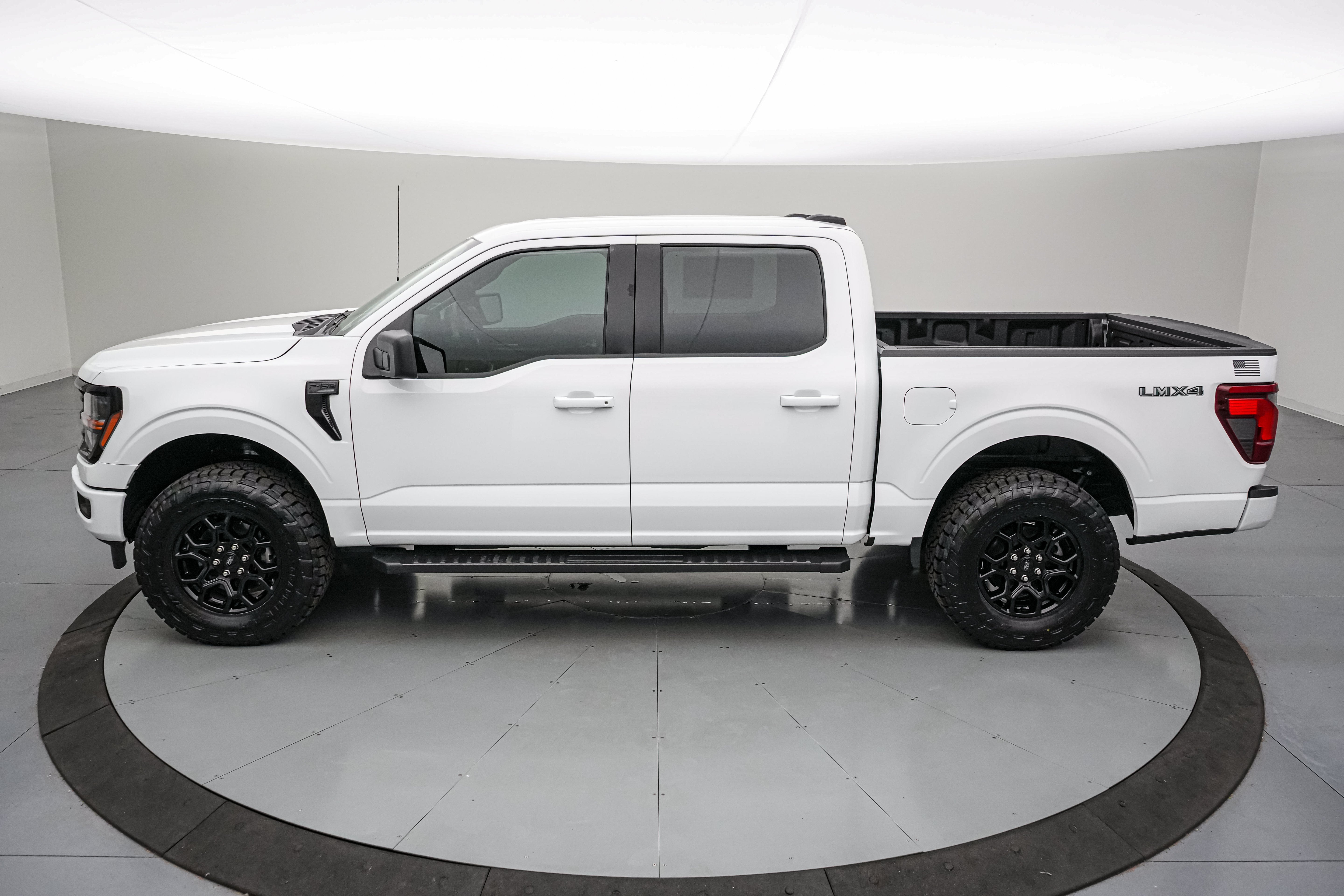 2026 Ford F-150 LMX4