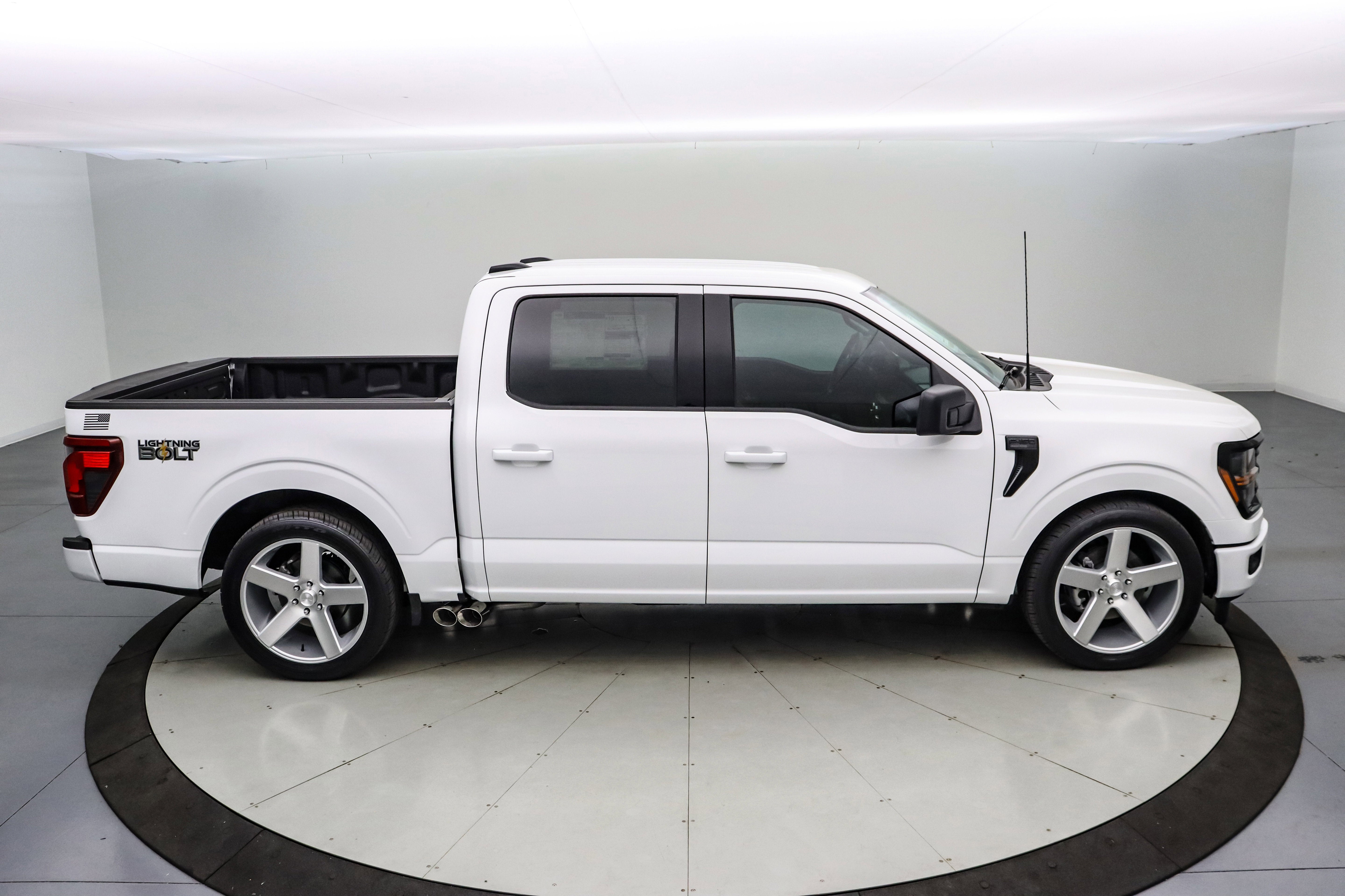 2025 Ford F-150 Lightning Bolt Supercharged