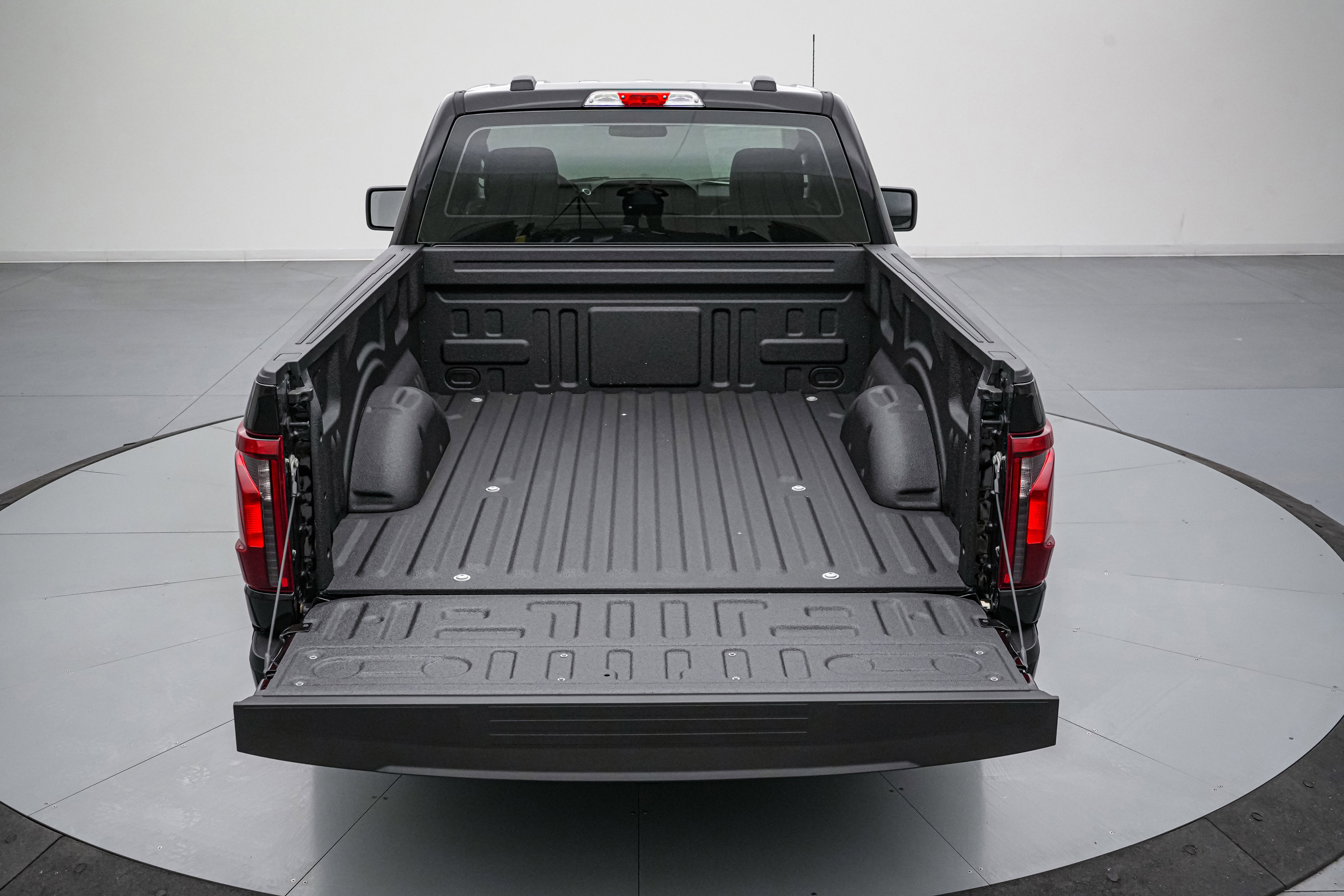 2026 Ford F-150 Lightning Bolt SC