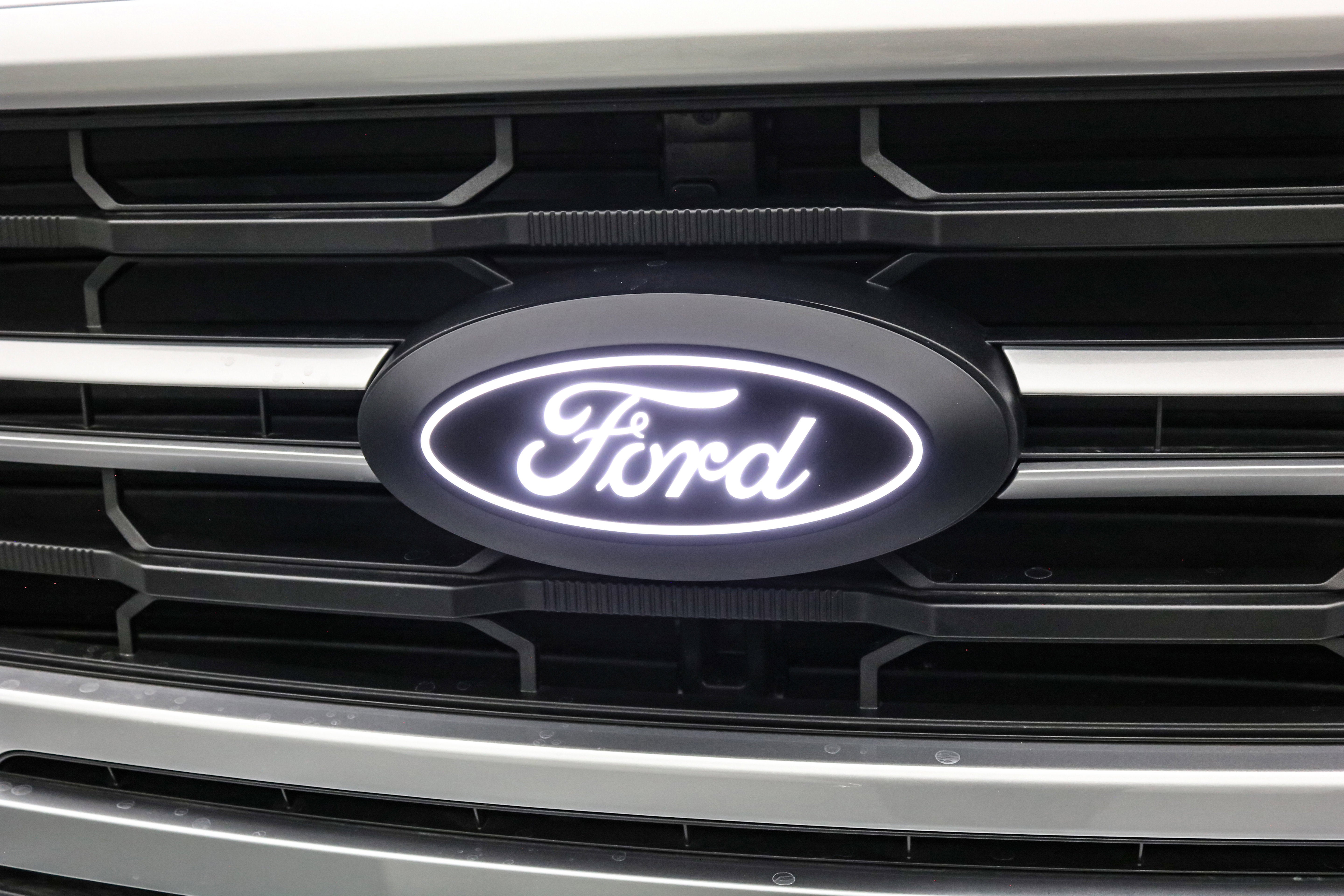 2025 Ford F-150 Custom Classic