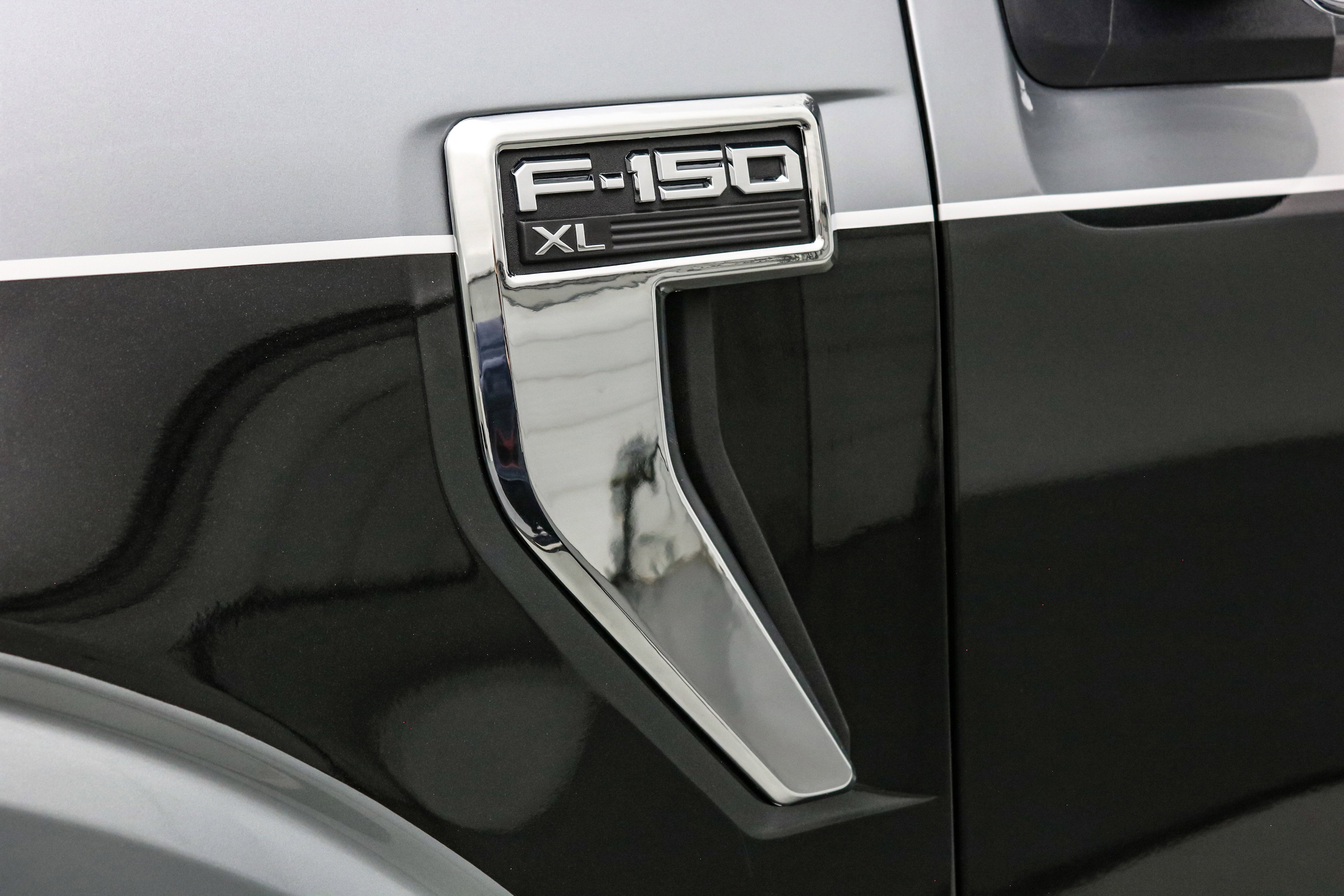 2025 Ford F-150 Custom Classic