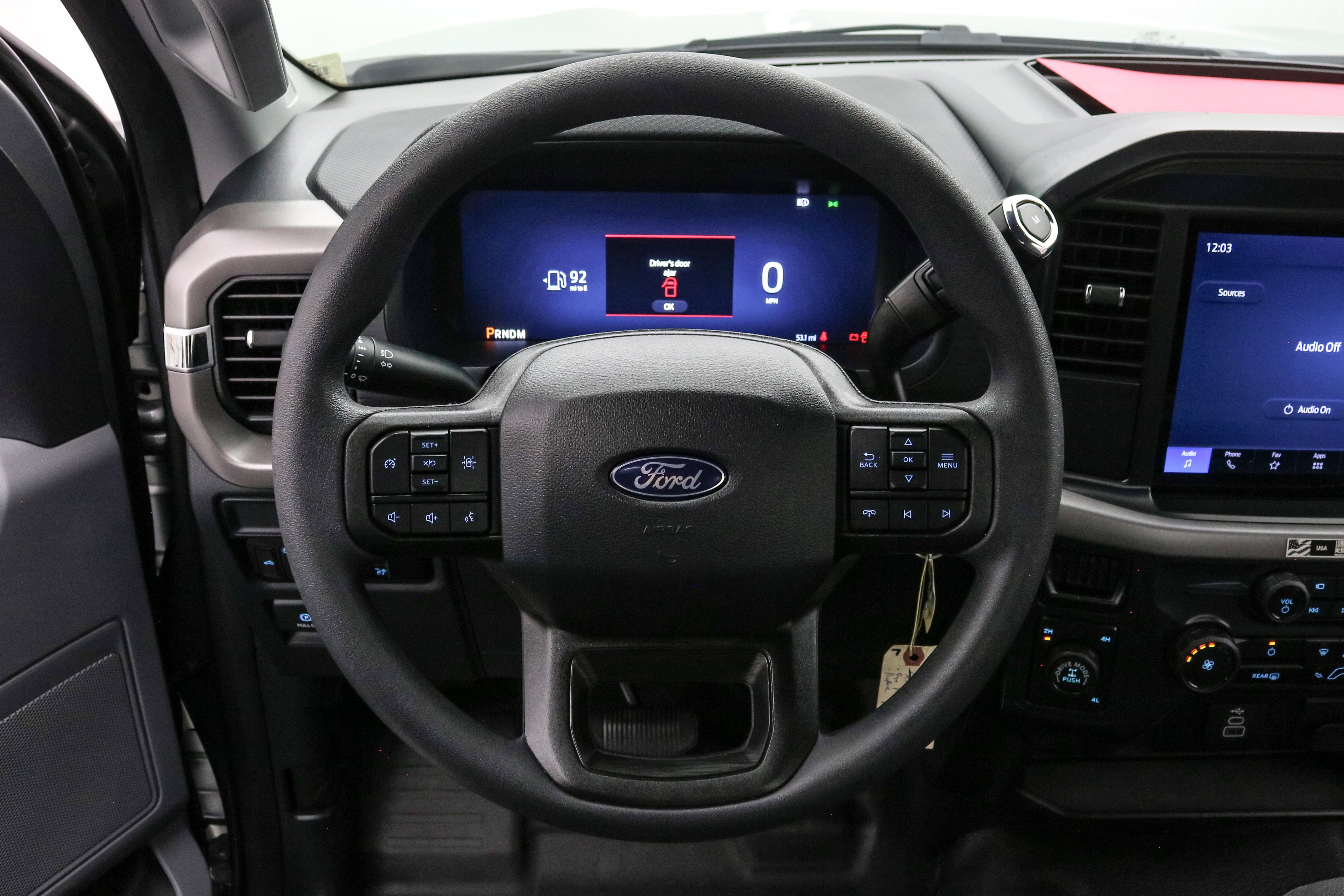 2025 Ford F-150 Custom Classic