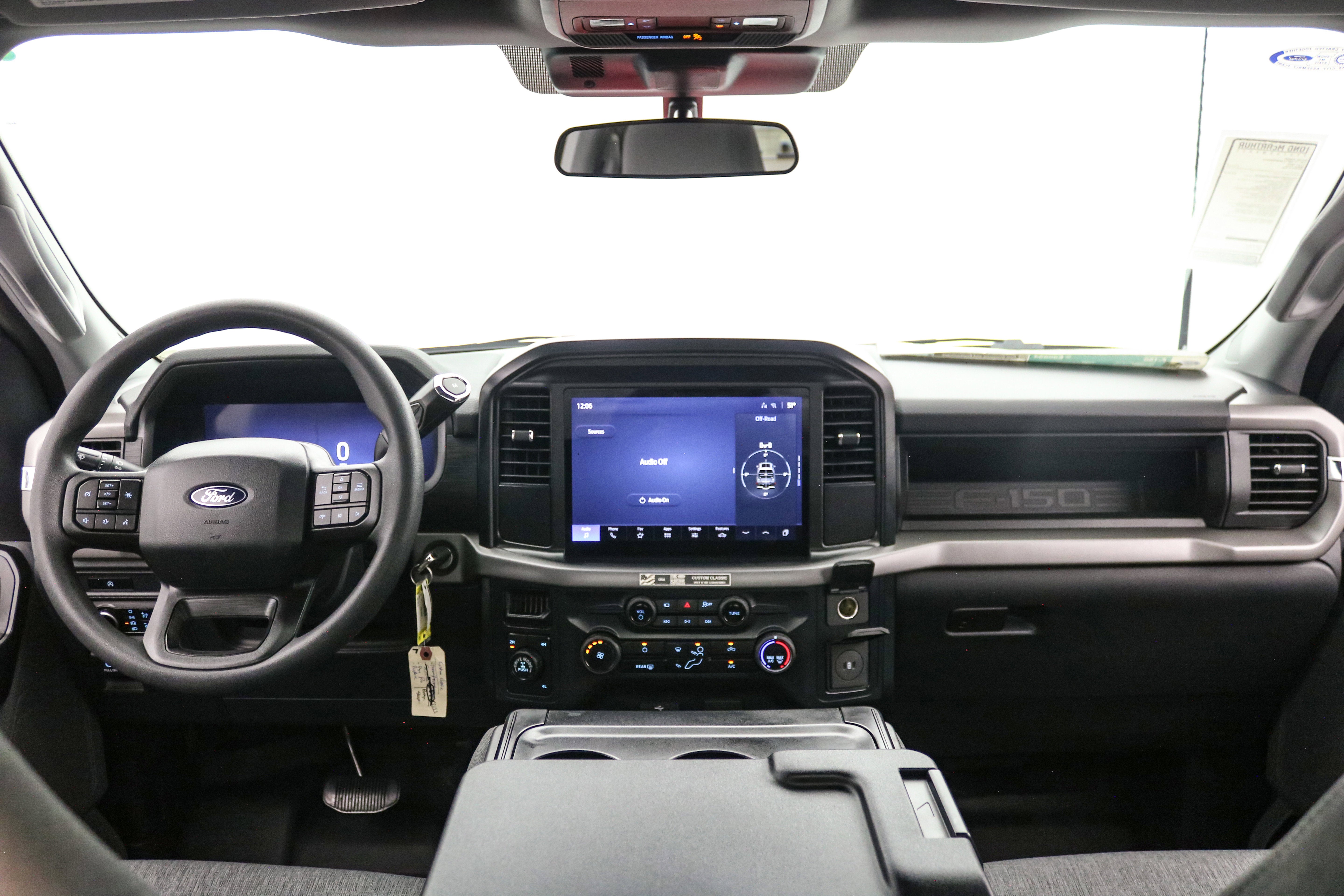 2025 Ford F-150 Custom Classic