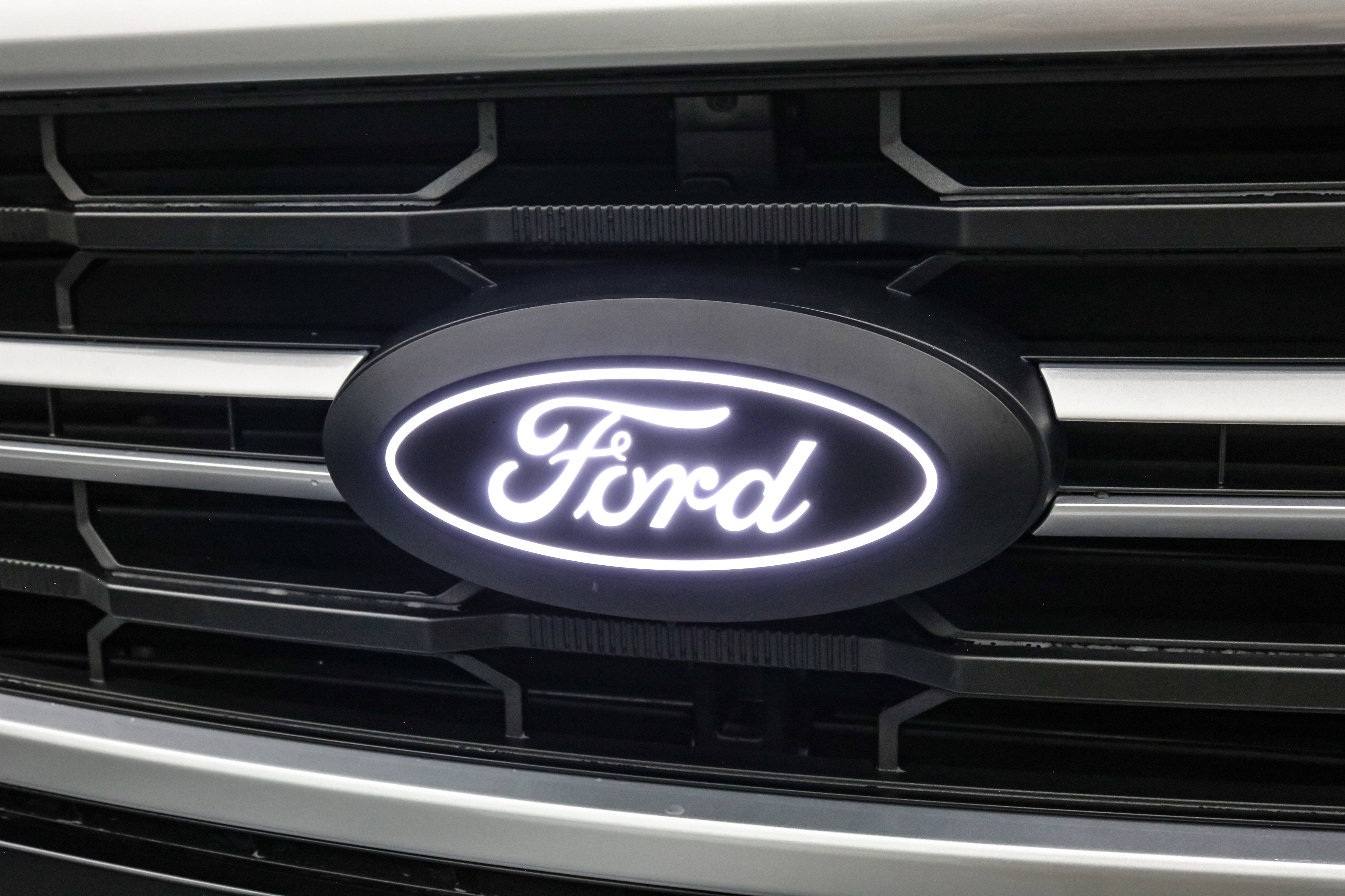 2025 Ford F-150 Custom Classic