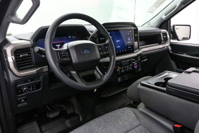 2025 Ford F-150 Custom Classic