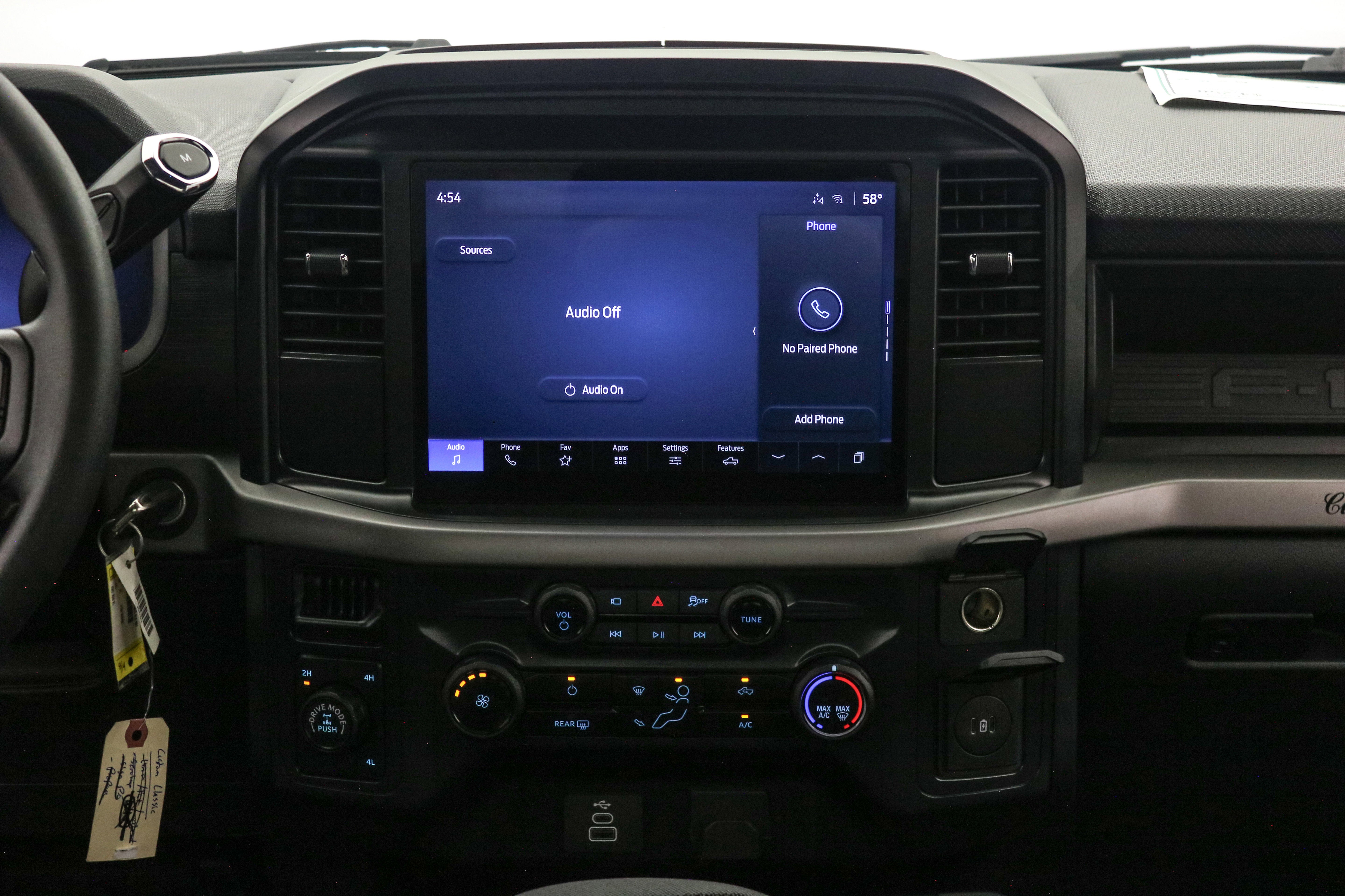 2025 Ford F-150 Custom Classic