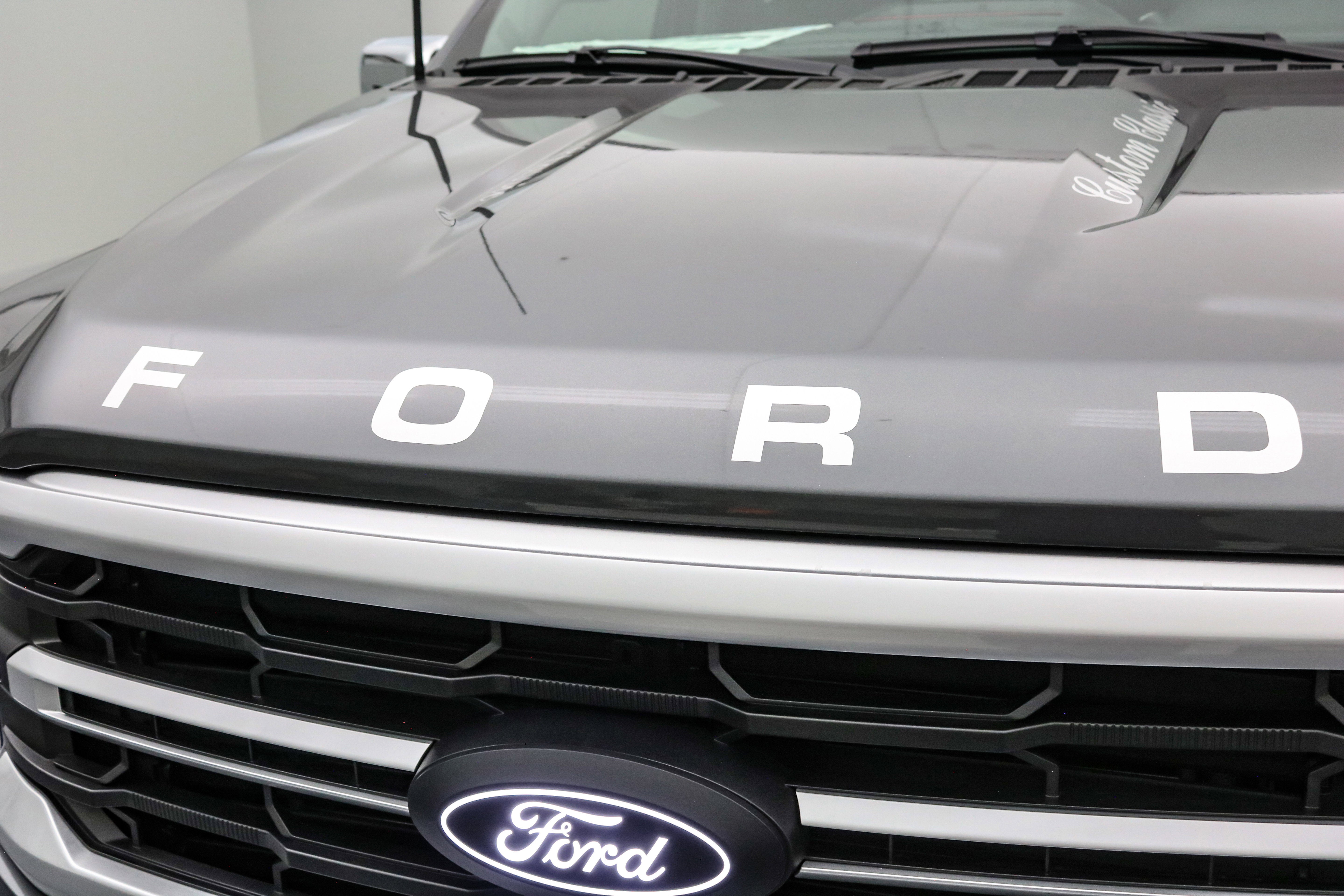 2025 Ford F-150 Custom Classic