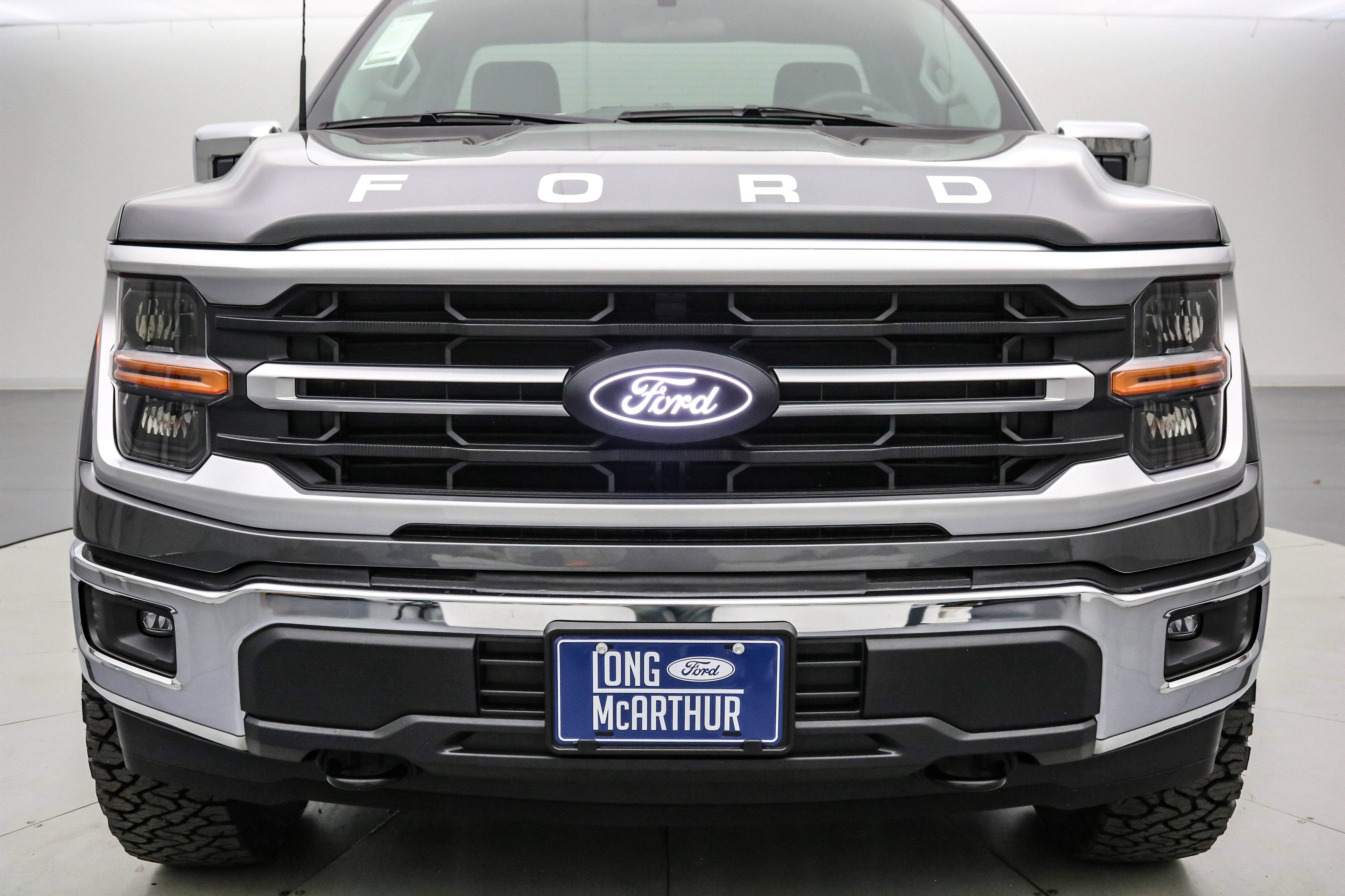 2025 Ford F-150 Custom Classic