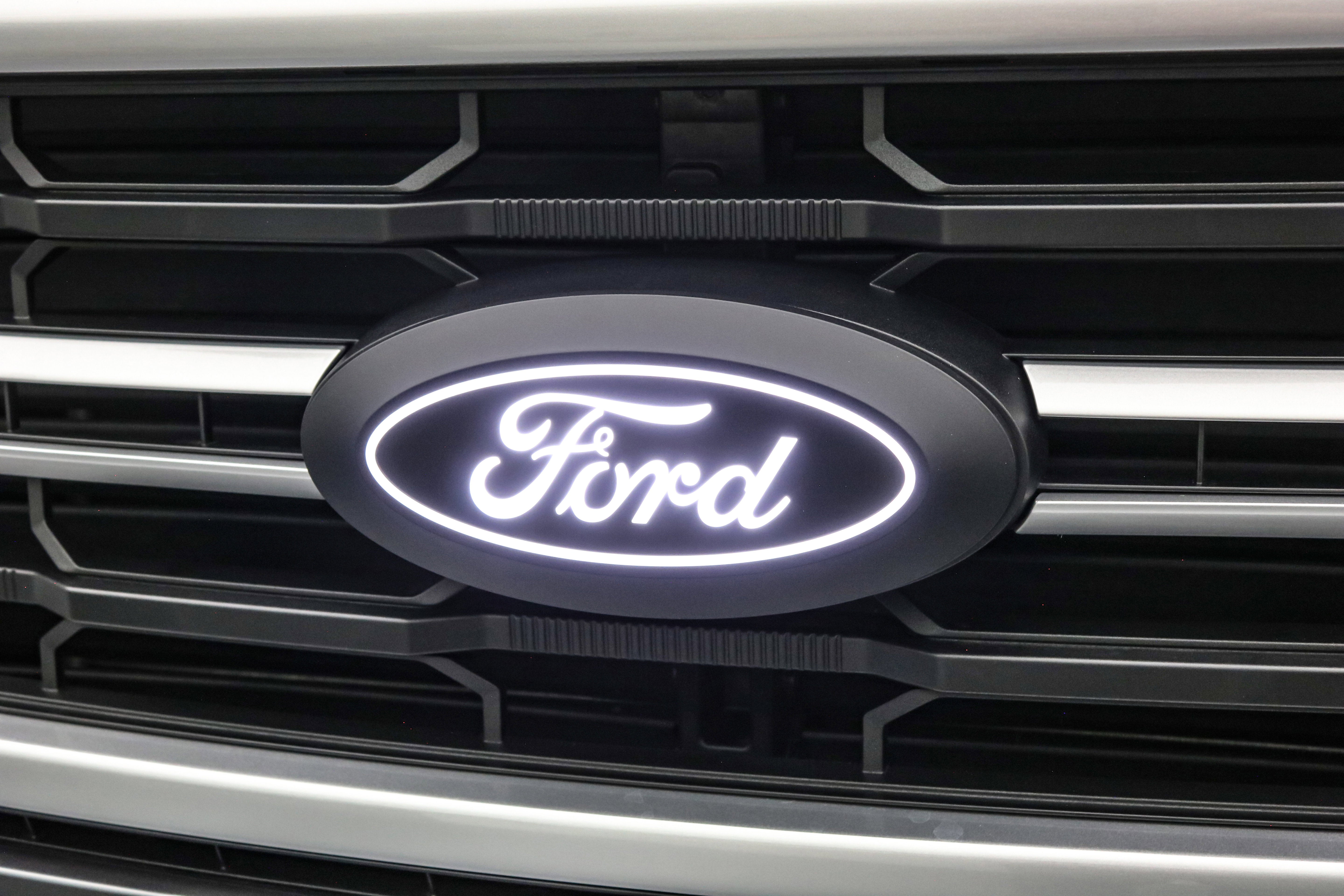 2025 Ford F-150 Custom Classic