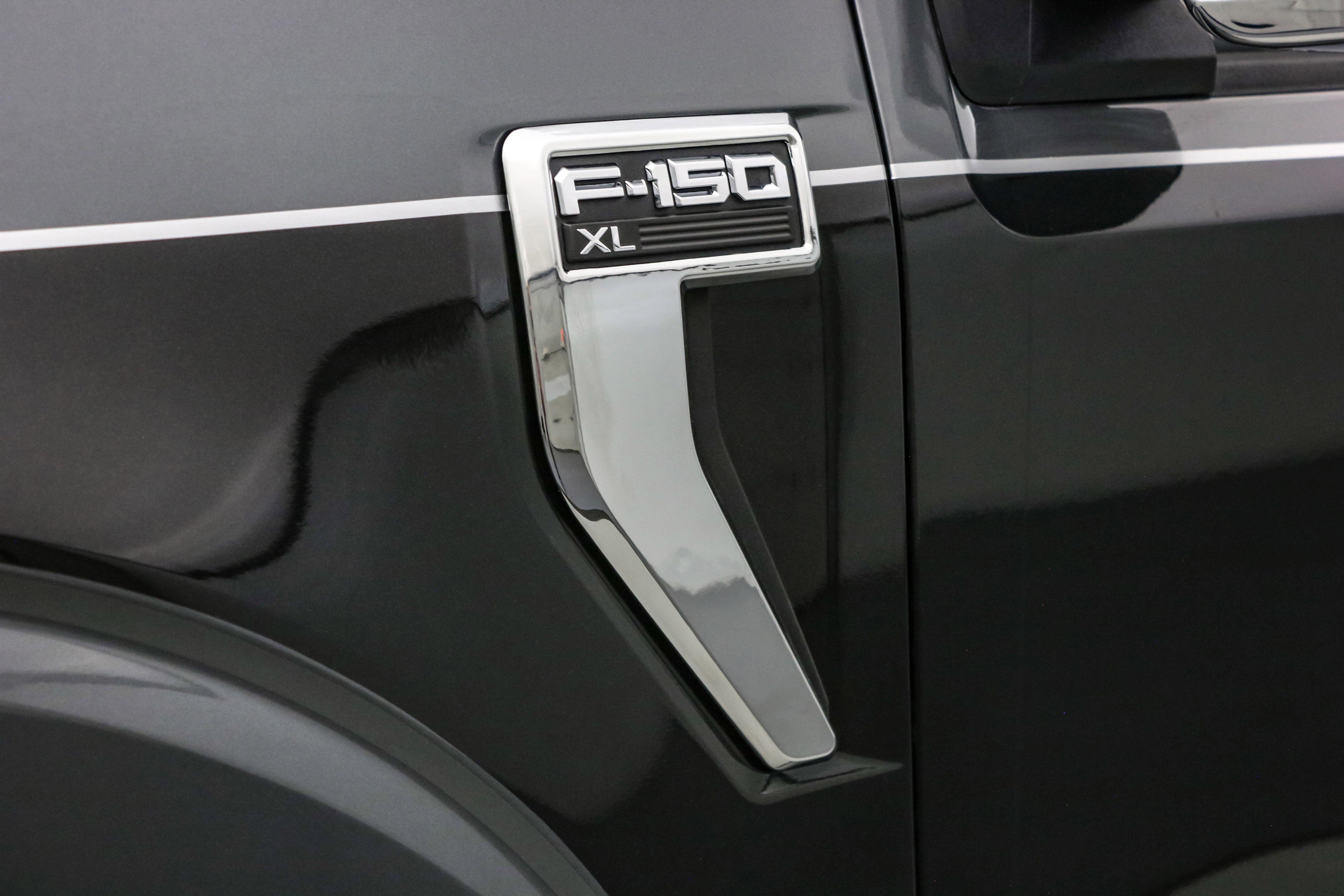 2025 Ford F-150 Custom Classic