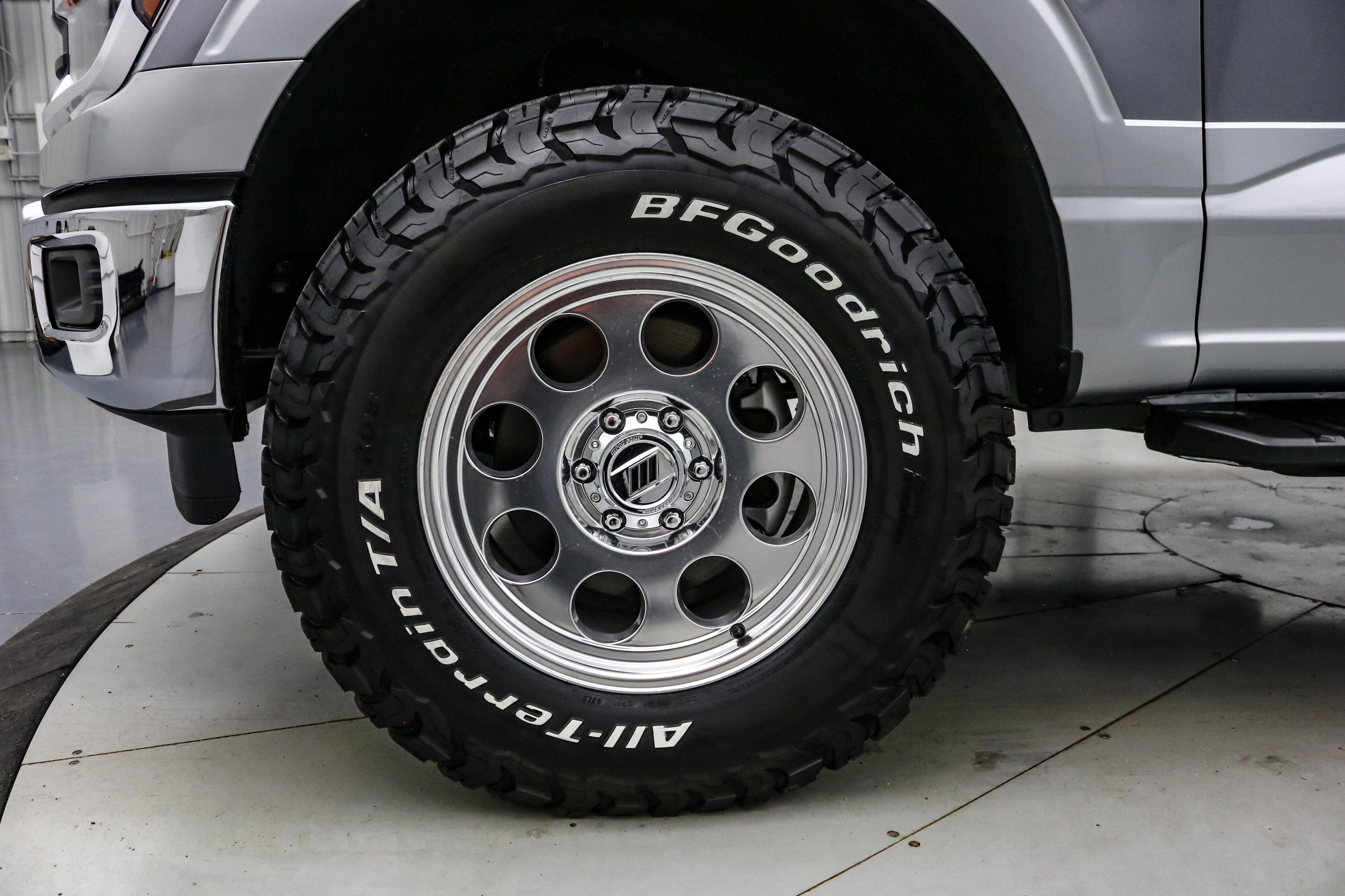 2025 Ford F-150 Custom Classic