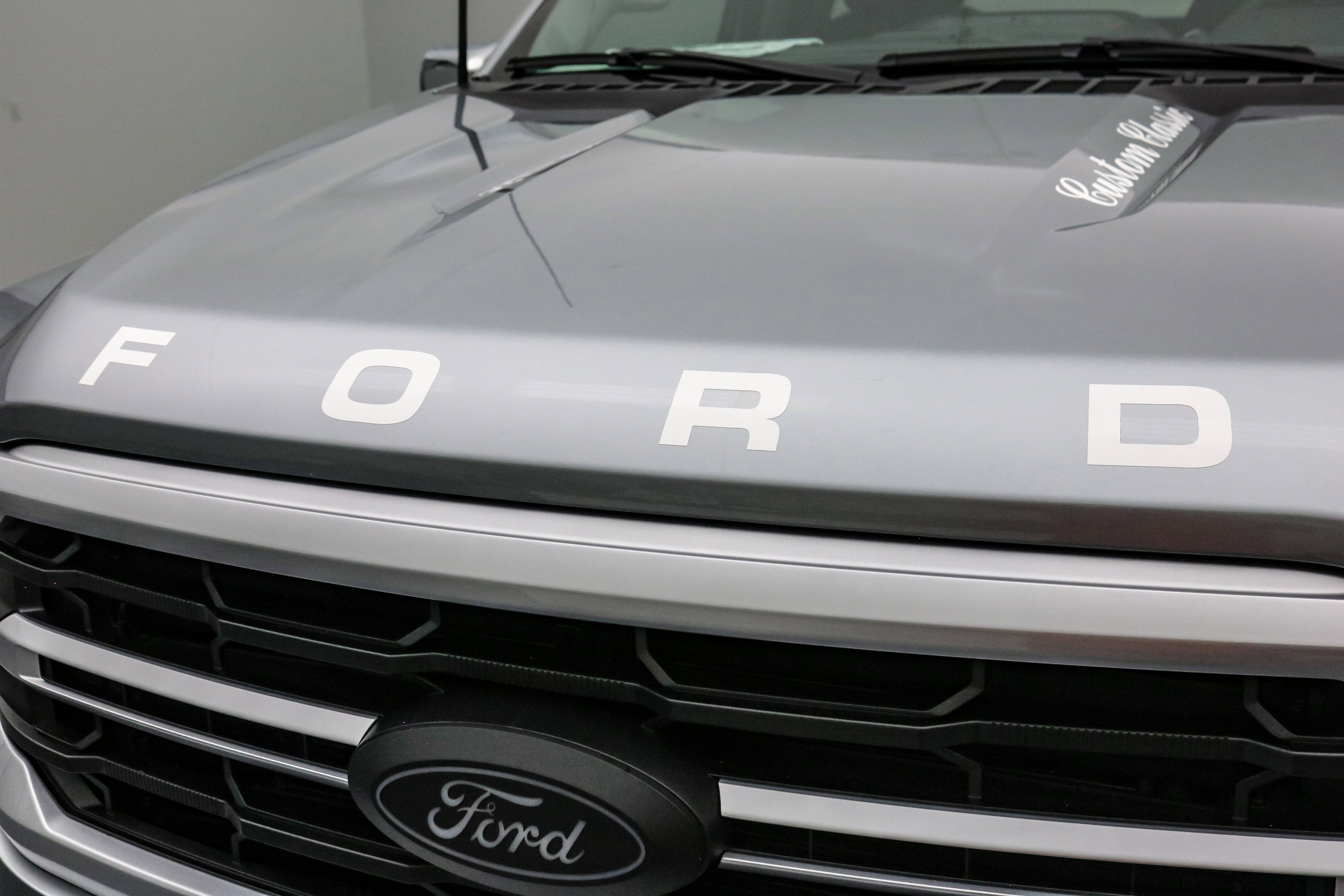 2025 Ford F-150 Custom Classic