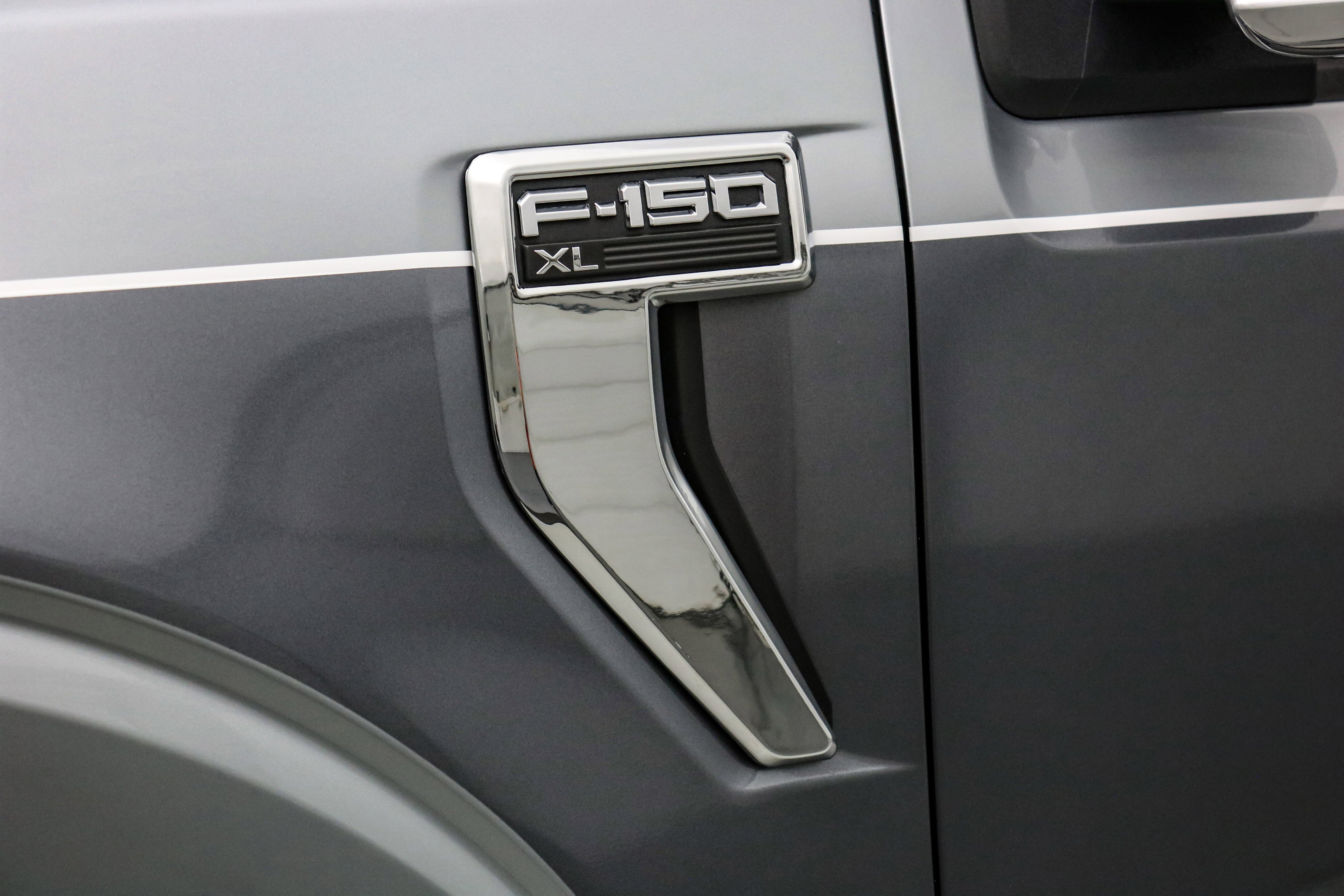 2025 Ford F-150 Custom Classic